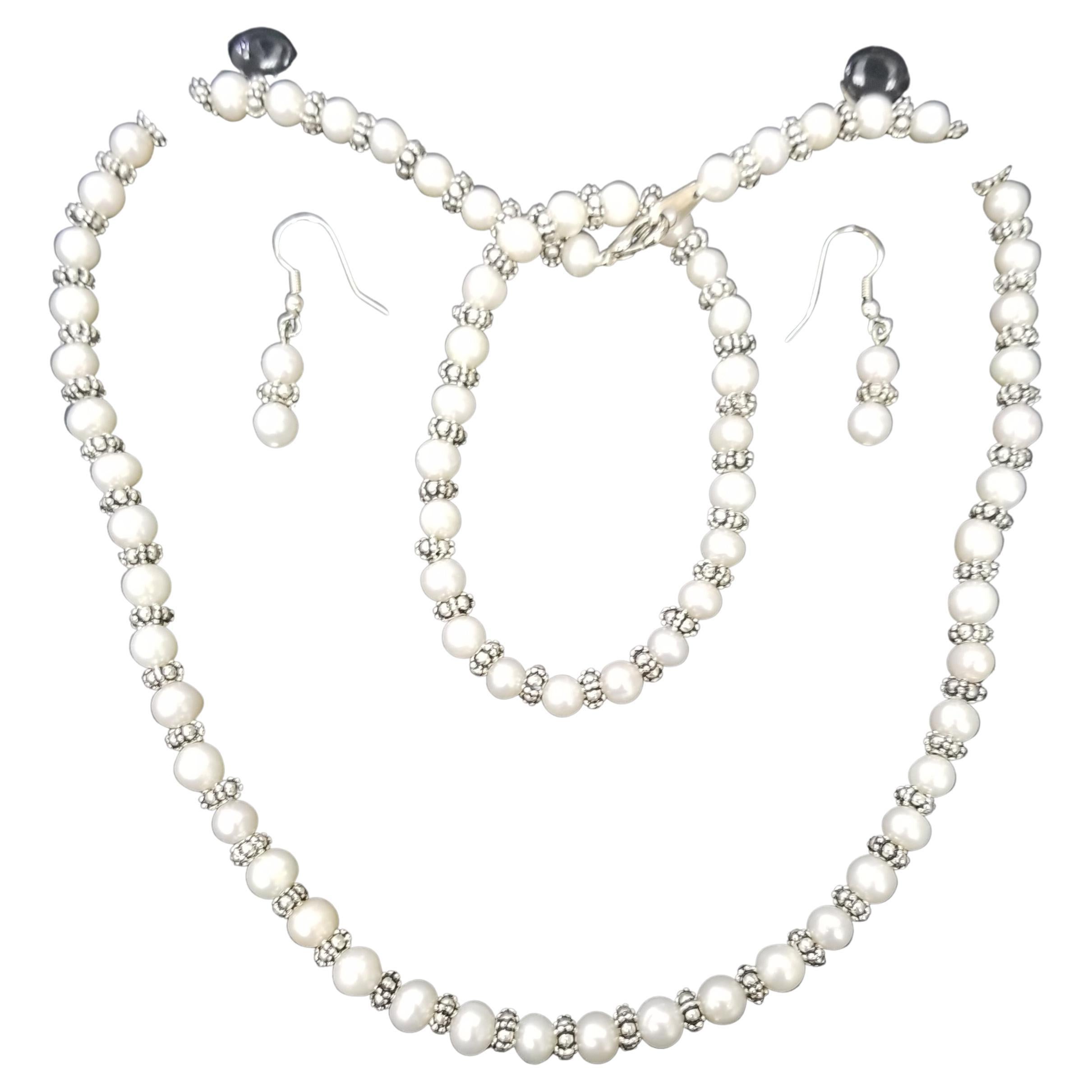 Set of Fresh Water Cultured Pearls Necklace, Bracelet and Earrings with Rondels For Sale