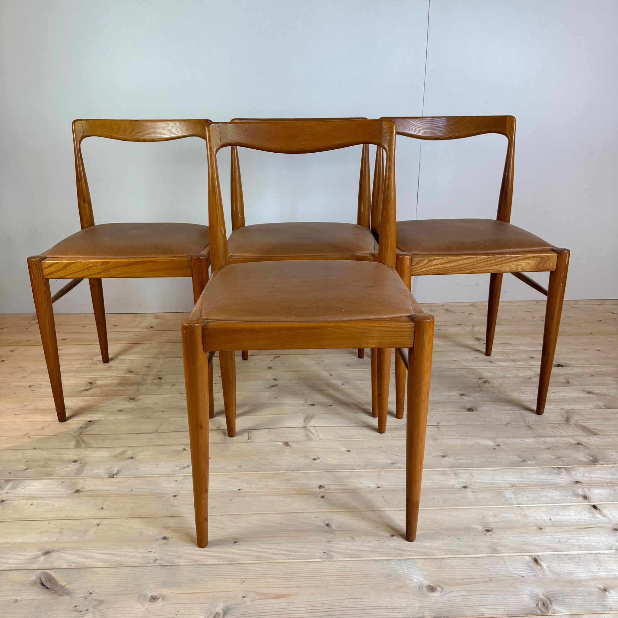 Mid-Century Modern Ensemble de quatre chaises vintage en teck, Danemark 1960 en vente