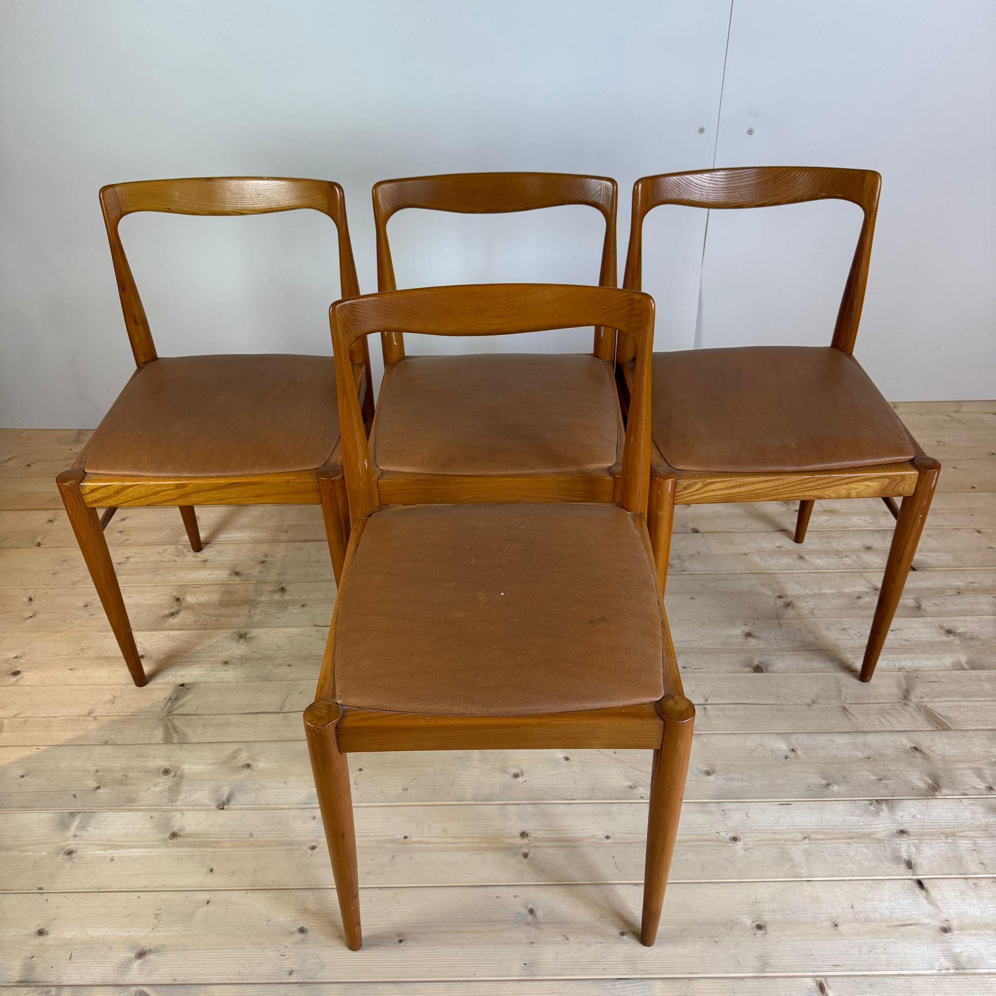 Ensemble de quatre chaises vintage en teck, Danemark 1960 Bon état - En vente à Torino, IT