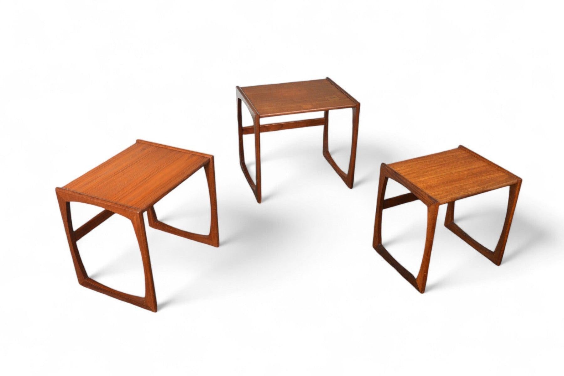 English Set of G Plan Quadrille Nesting Tables in Teak #3 For Sale