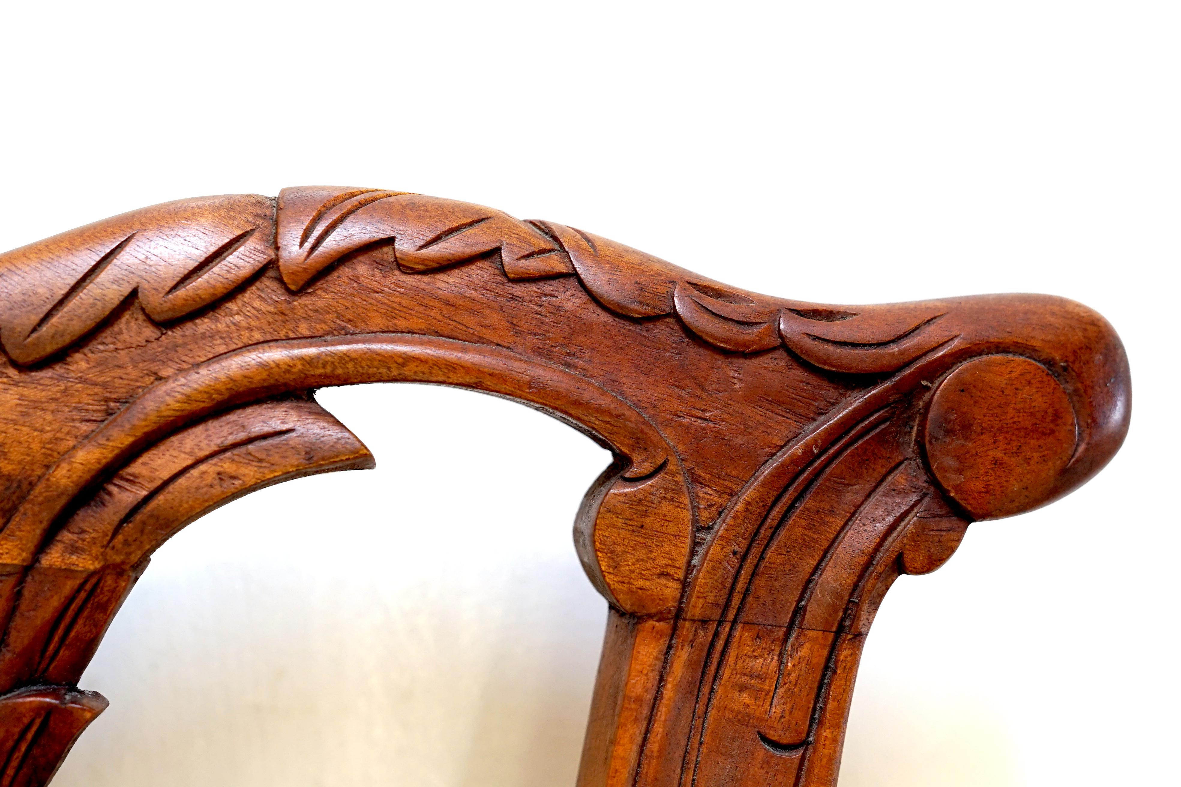 Leather and Mahogany Hand Carved Chippendale Style Set of George III Armchairs For Sale 5