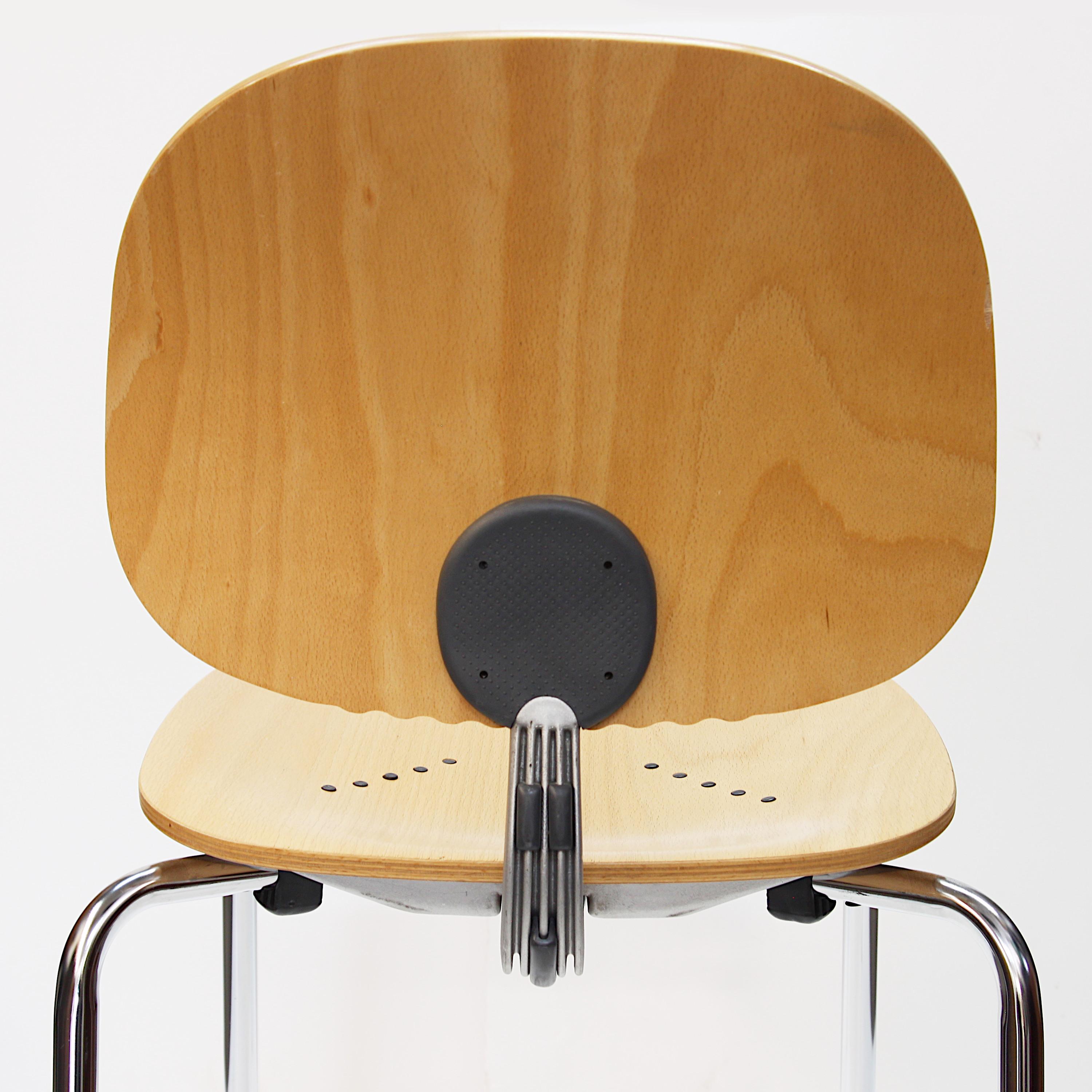 Mid-Century Modern Set of Giancarlo Piretti Xylon Dining Stacking Chairs for Krueger International