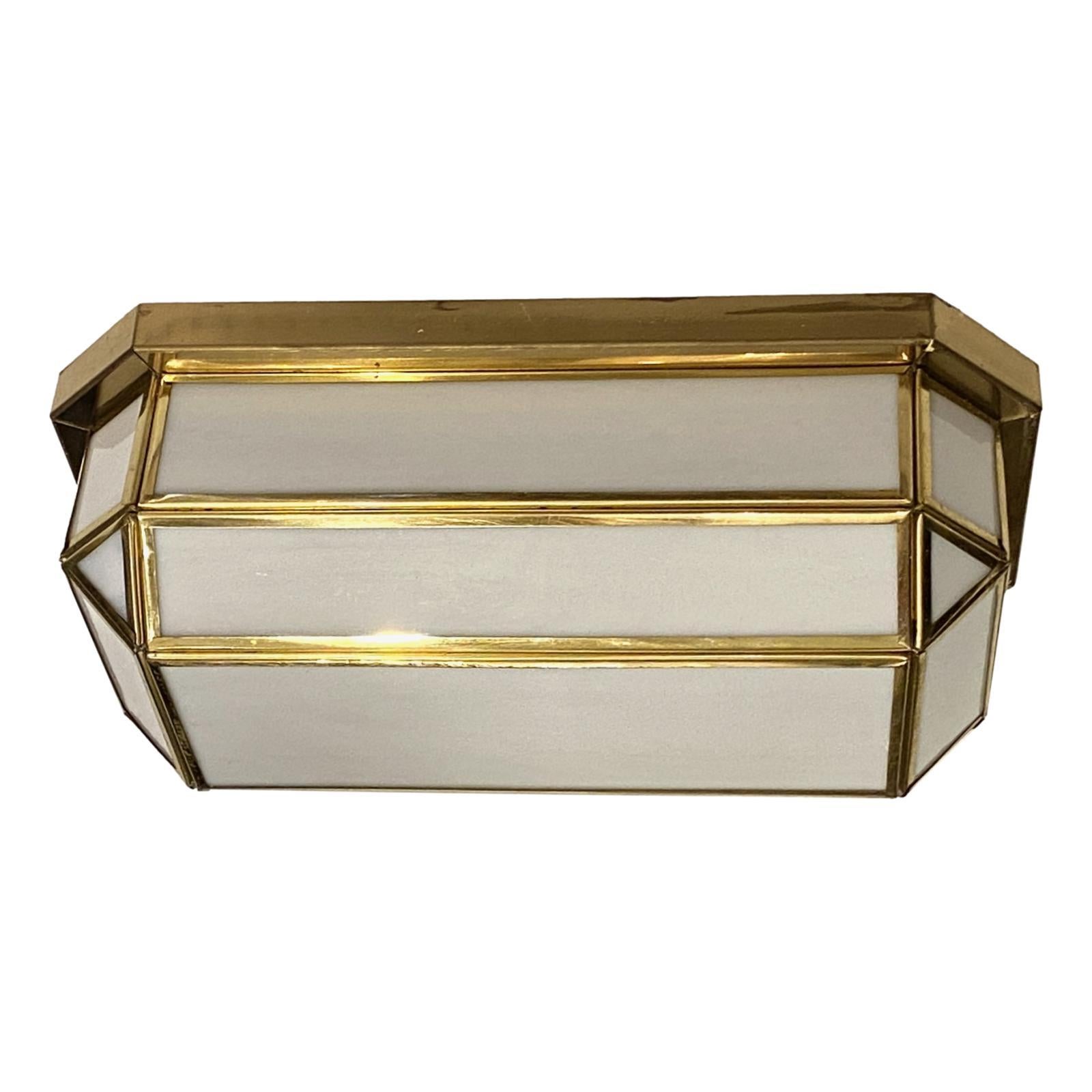 Anglais Ensemble de luminaires dorés avec inserts en verre, vendus individuellement en vente
