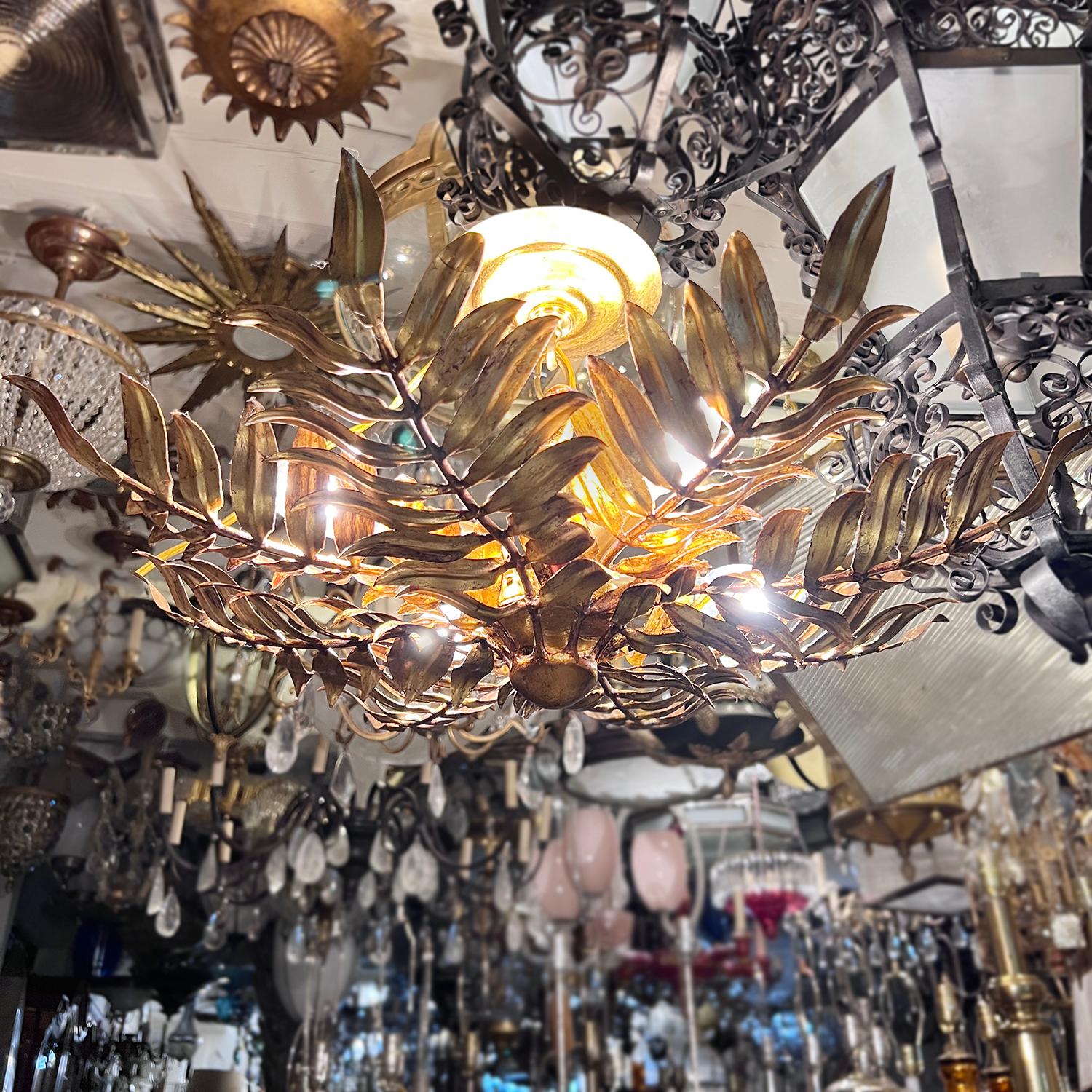 Doré Ensemble de luminaires encastrés en métal doré. Vendu à l'unité. en vente