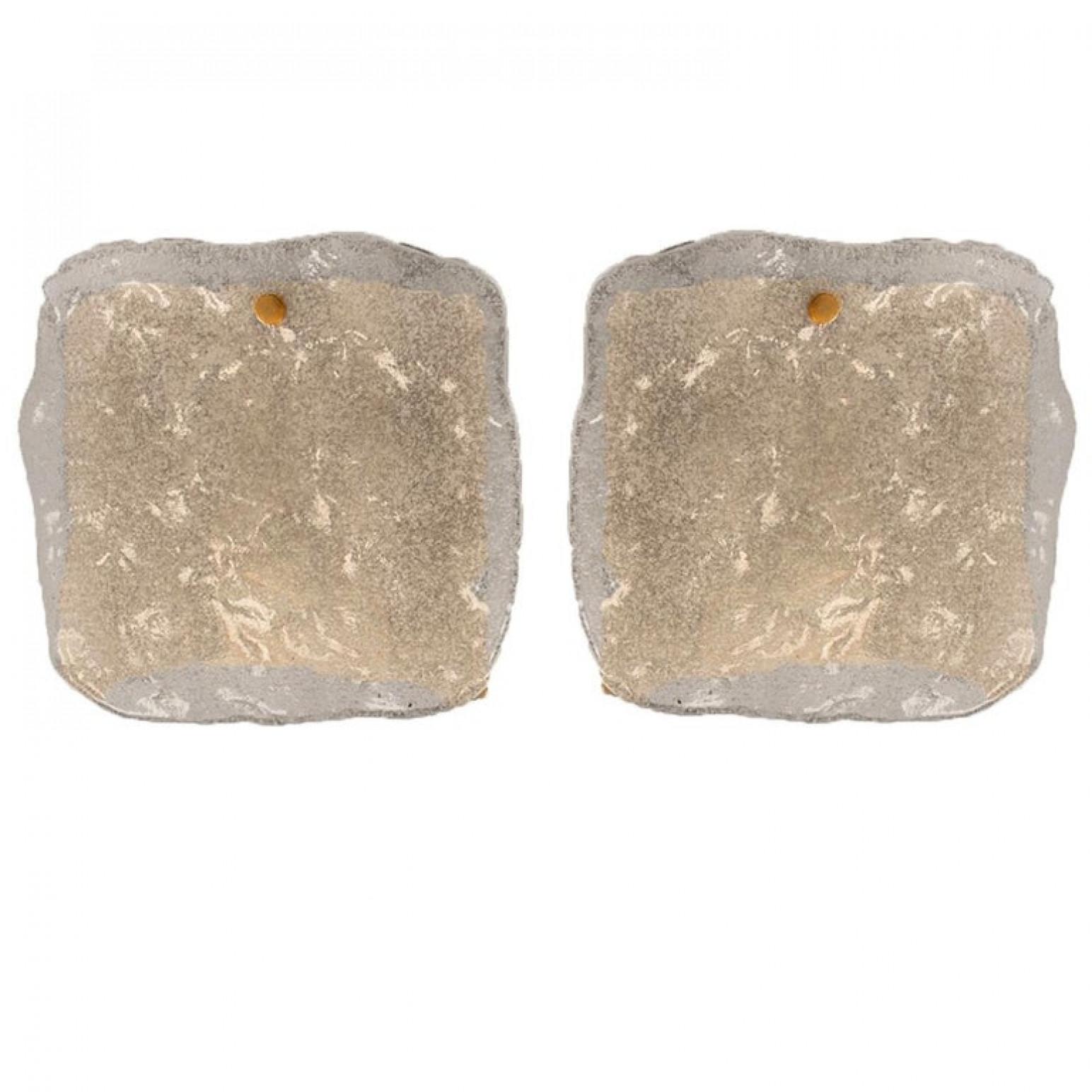 Conjunto de lámparas de cristal y latón diseñadas por J.T. Kalmar, Austria, años 60 en venta 3