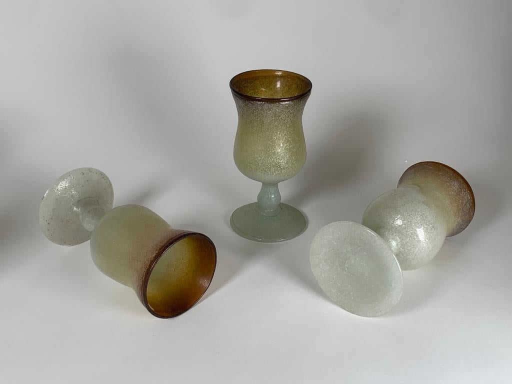 Set of Glasses and Bottle in Murano Glass by Seguso Vetri d'Arte In Excellent Condition For Sale In Milan, Italy