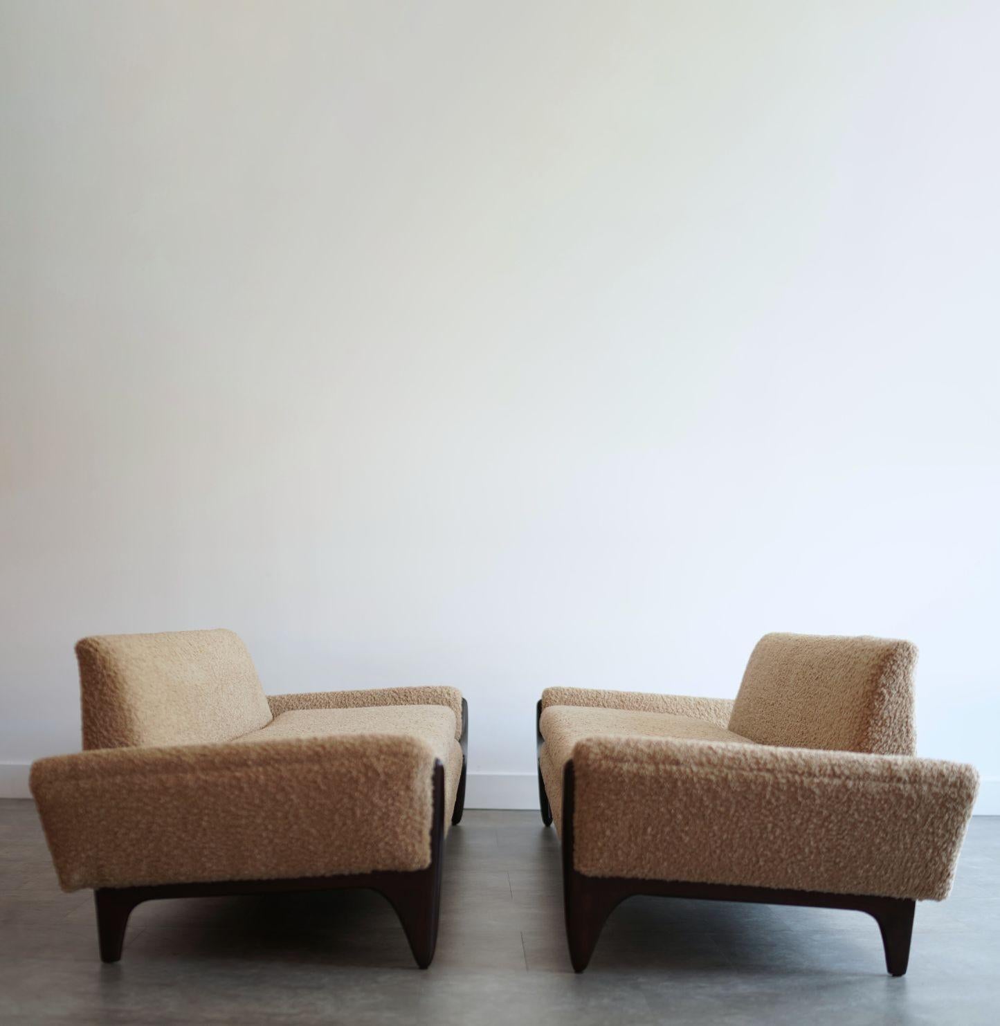 Set of Gondola Sofas by Adrian Pearsall, C. 1950s For Sale 2