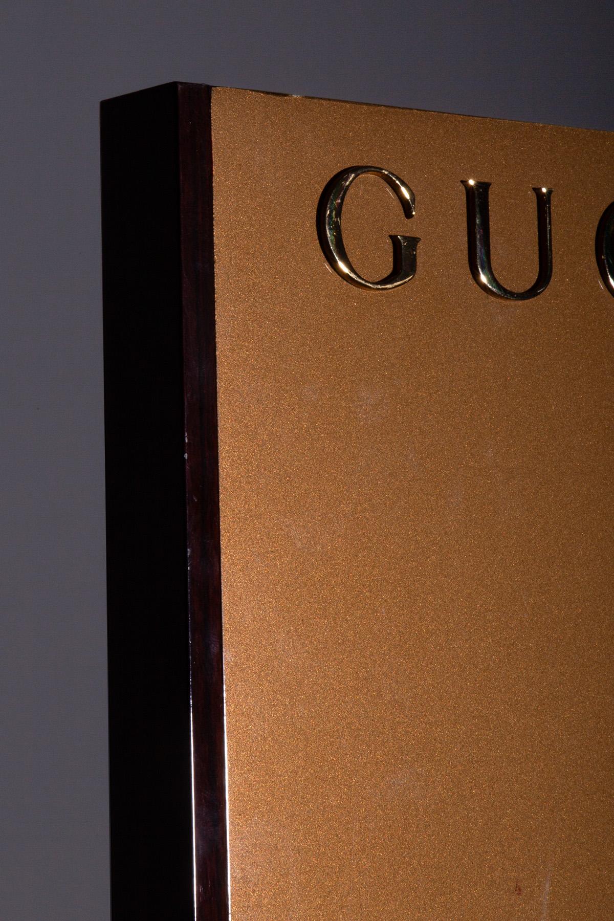 set of Gucci displays In condizioni buone in vendita a Milano, IT