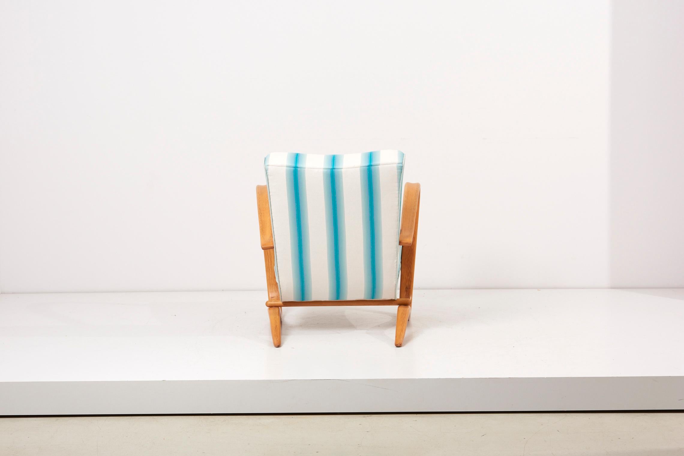 Fabric Set of H269 Armchairs by Jindrich Halabala white and blue stripes  For Sale