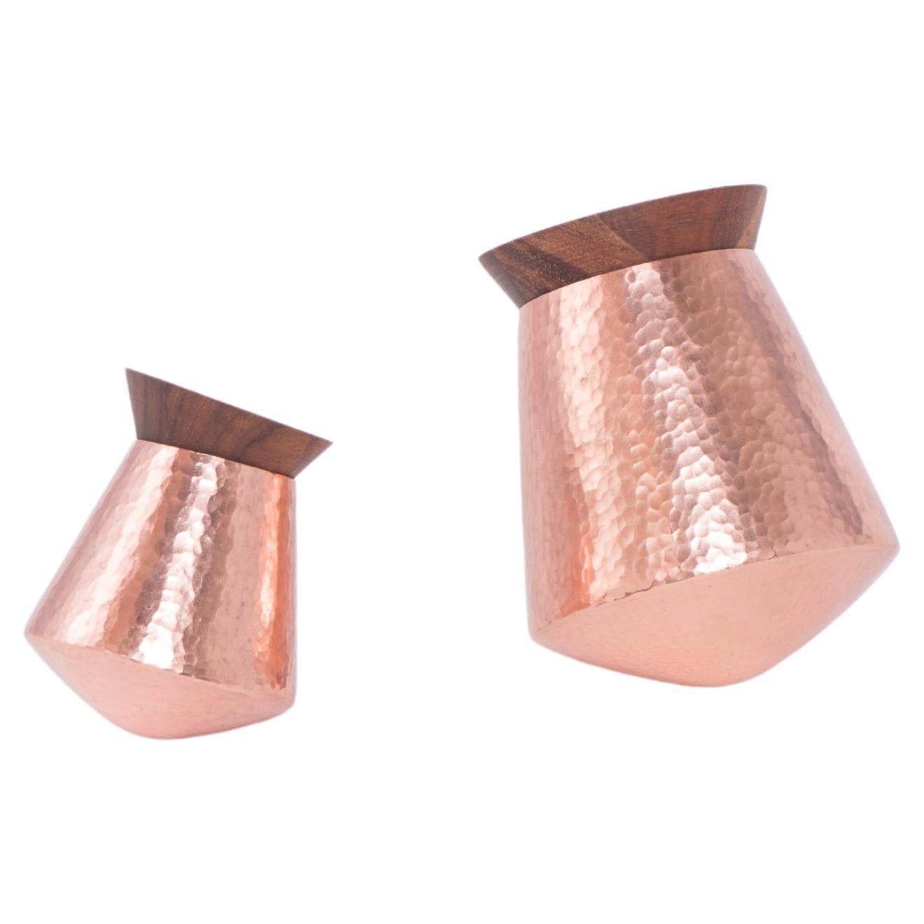 Set of Hammered Copper Containers with Polished Finish and Rosamorada Wood Lid For Sale