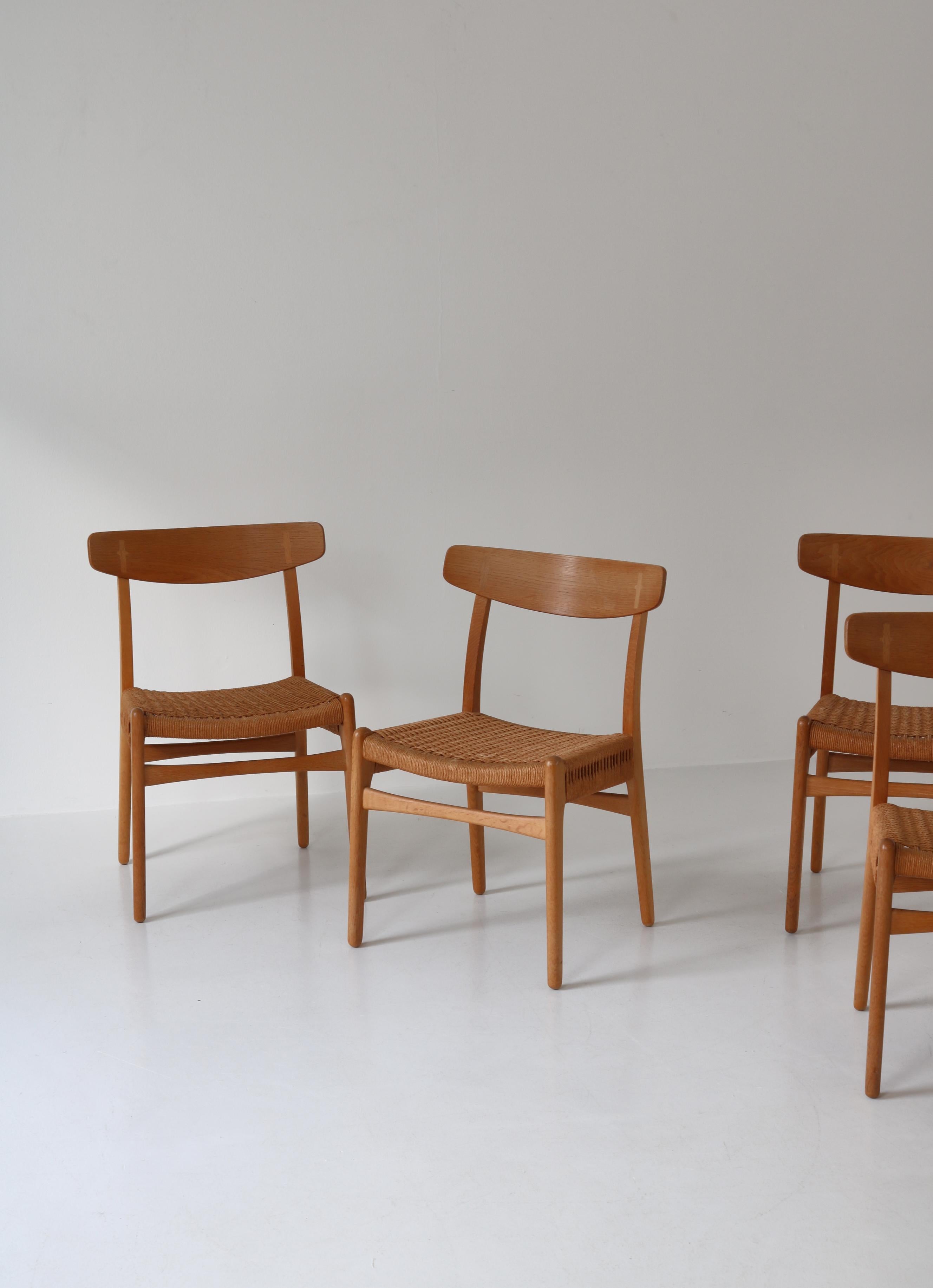Scandinavian Modern Set of Hans J. Wegner Dining Chairs Model 