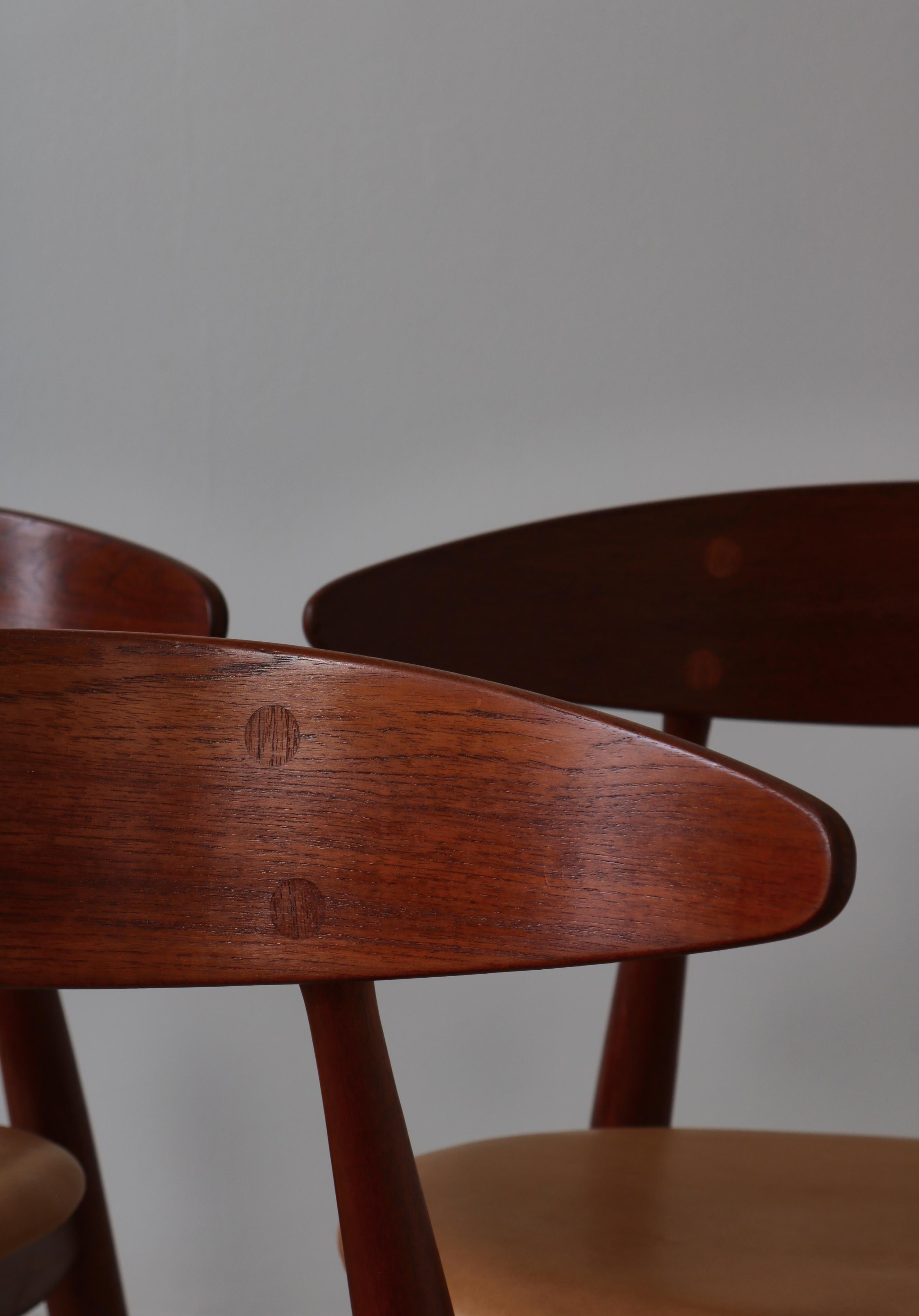 Set of Hans J. Wegner Dining Chairs Model 