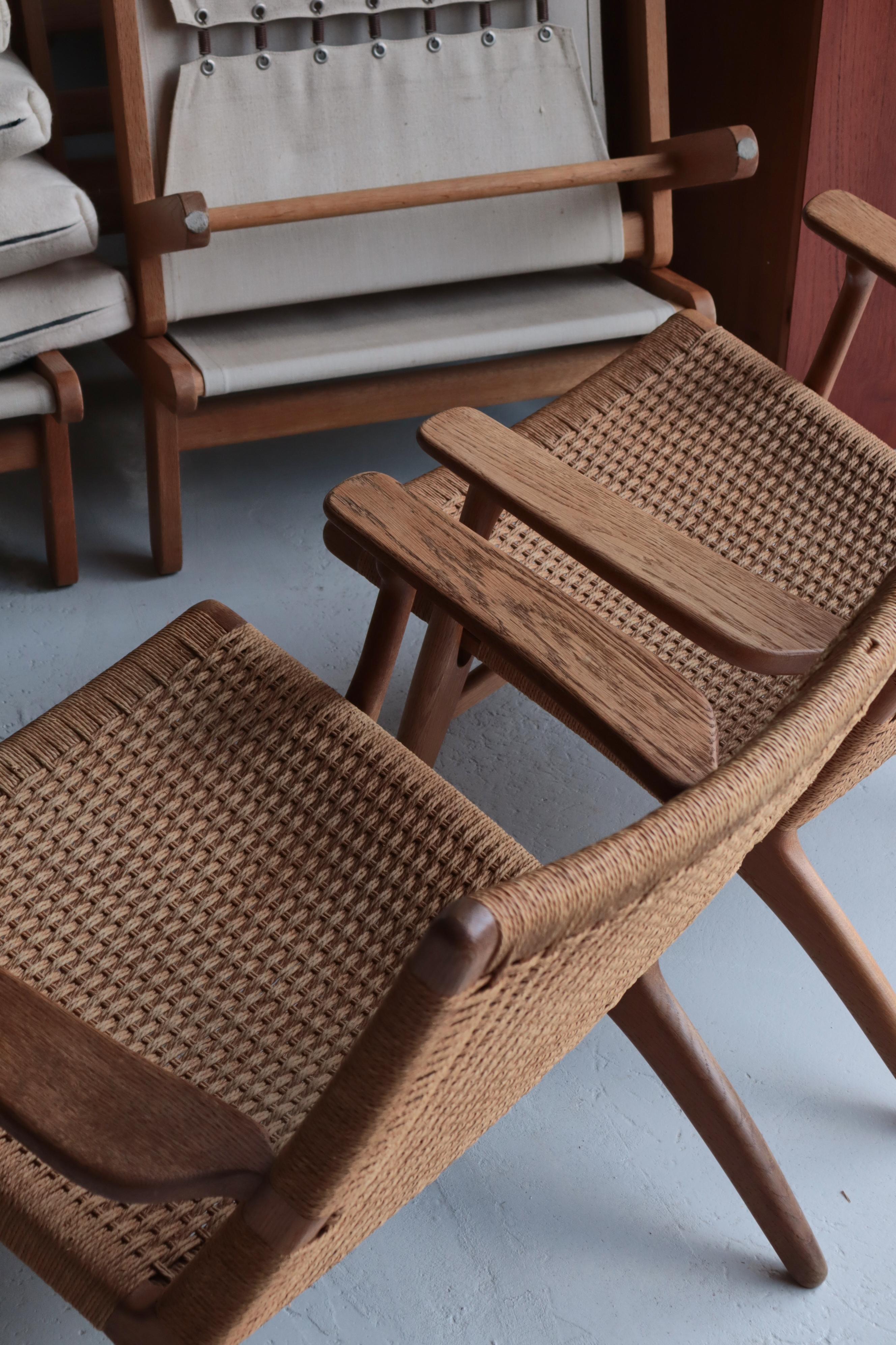 Danois Ensemble de chaises longues Hans J. Wegner Model CH25, années 1960, Carl Hansen & Sons