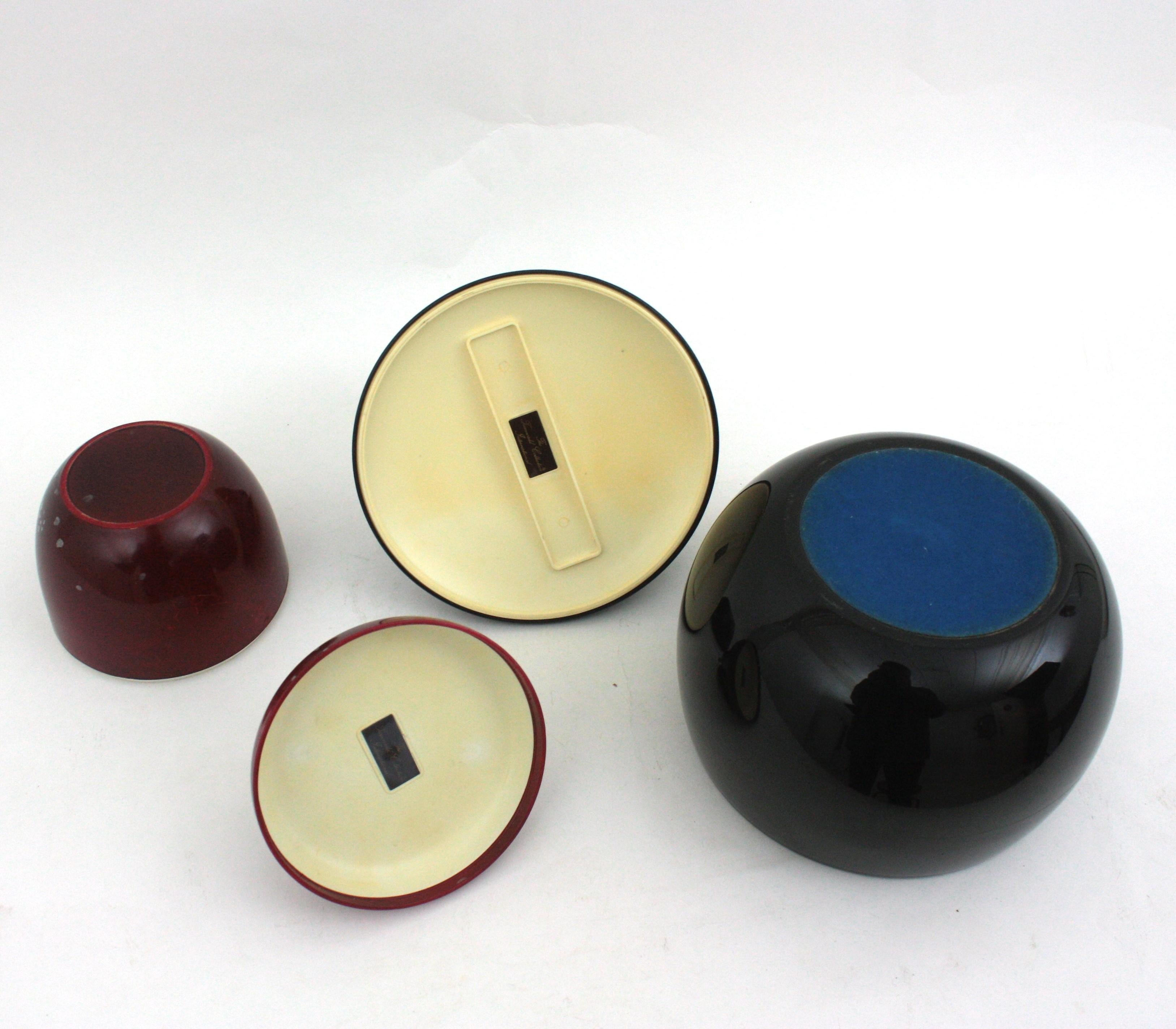 Set von Hans Turnwald Großem schwarzem birnenförmigem Weinkühler und rotem birnenförmigem Eiskübel im Angebot 6