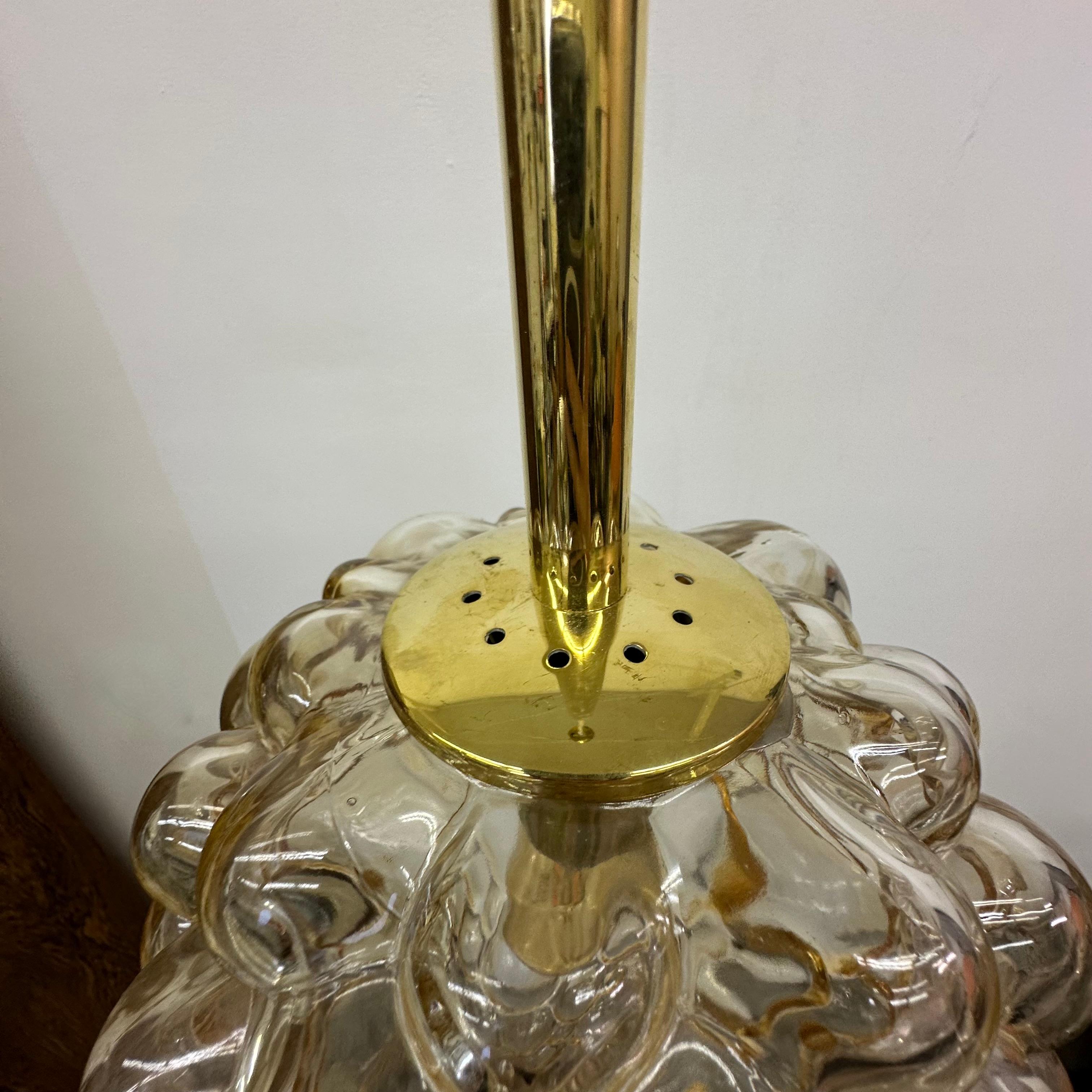 Set di lampade a sospensione a bolla Helena Tyrell , anni '70 in vendita 3