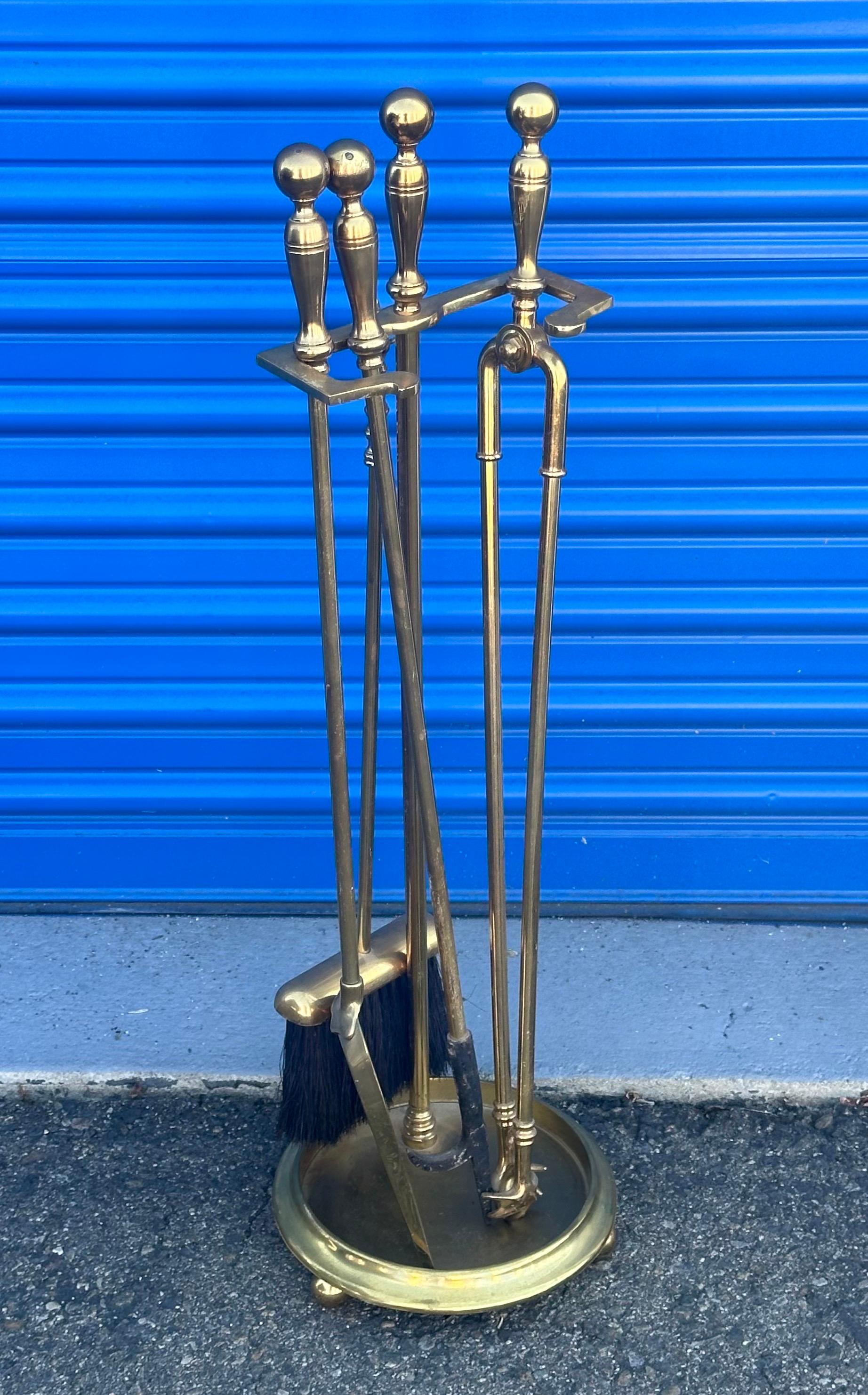 20th Century Set of Hollywood Regency Brass Fireplace Tools For Sale