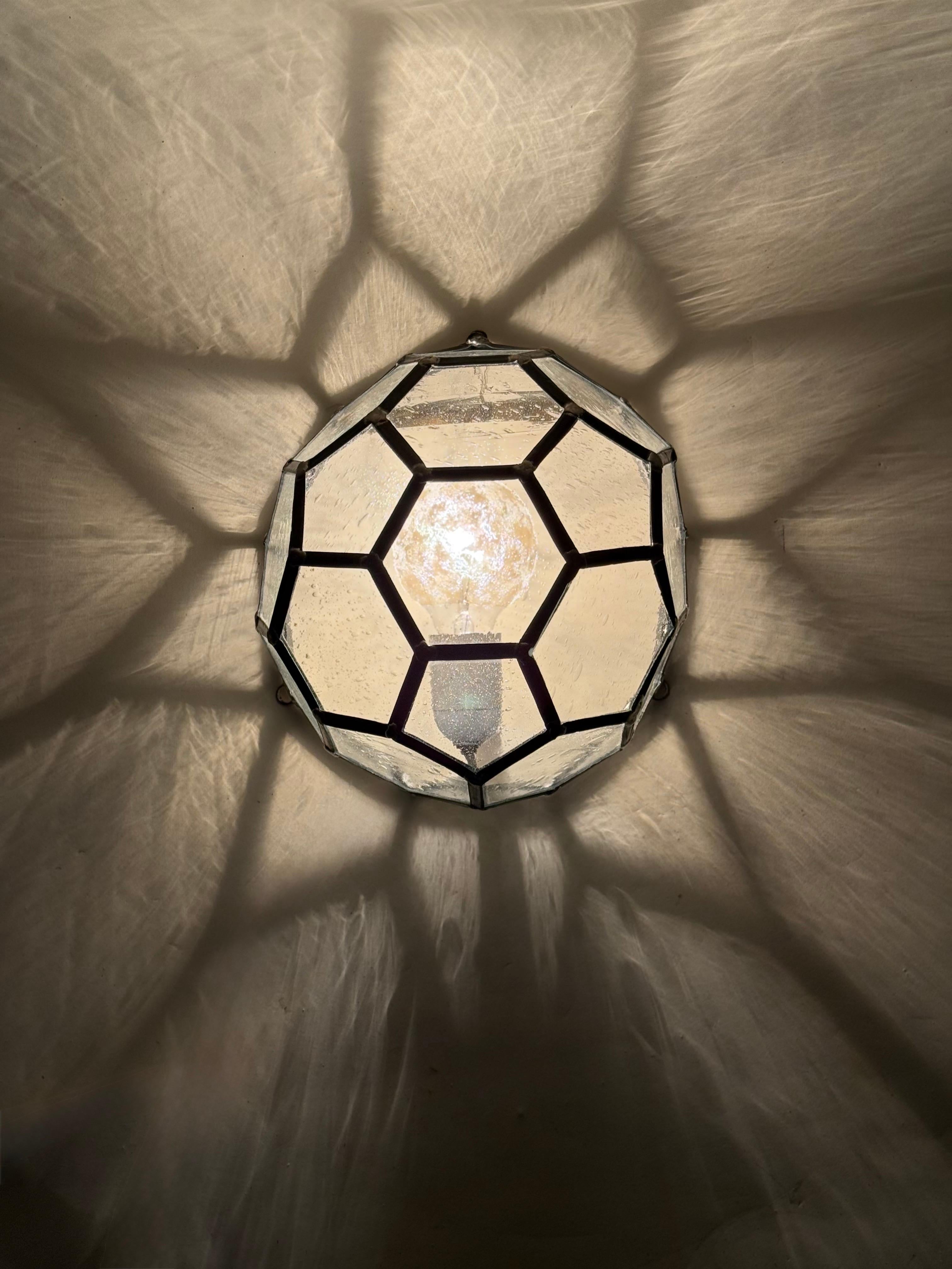 Conjunto de panal  Lámpara de pared al estilo de Adolf Loos en venta 3