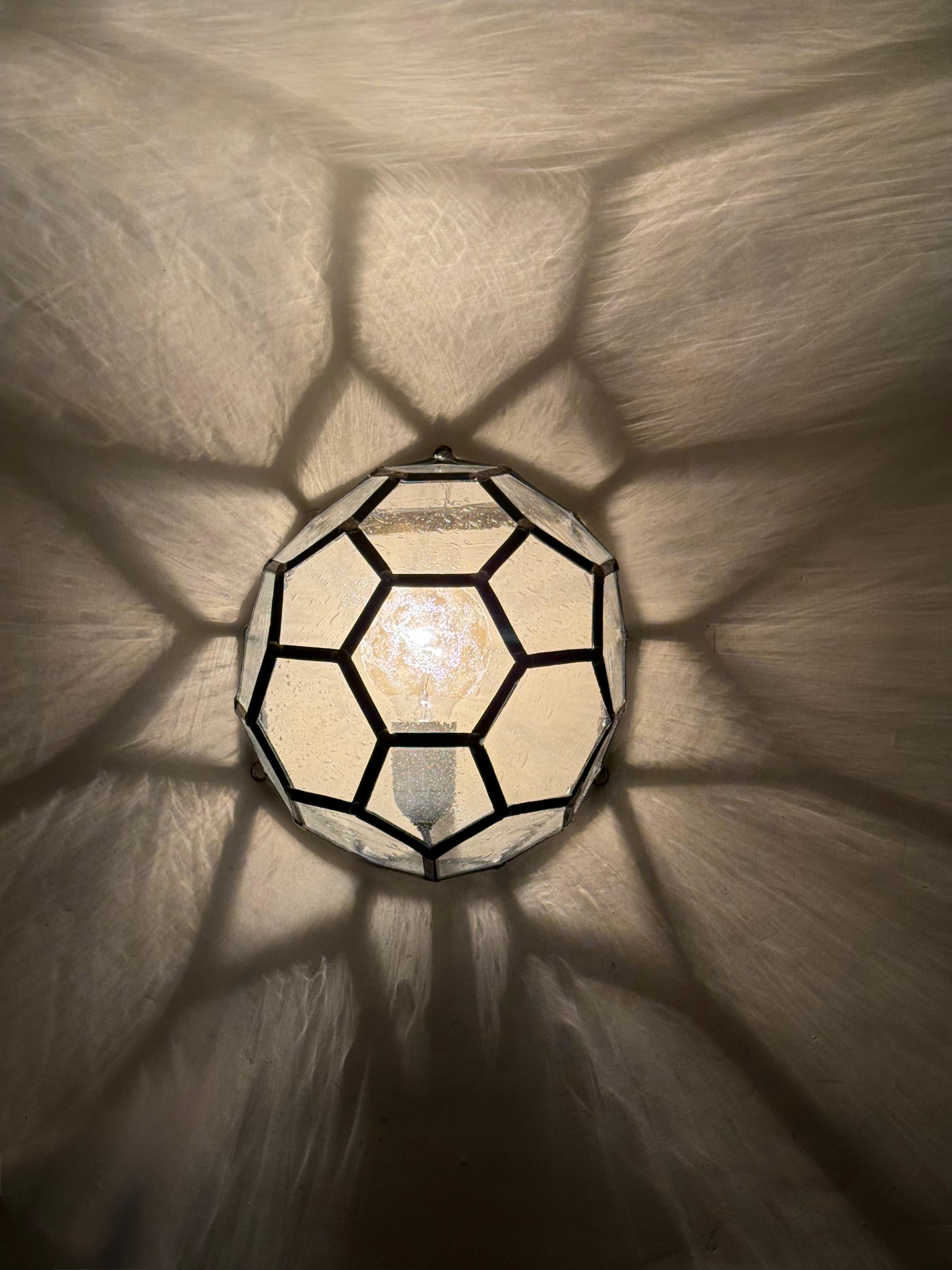 Conjunto de panal  Lámpara de pared al estilo de Adolf Loos en venta 4