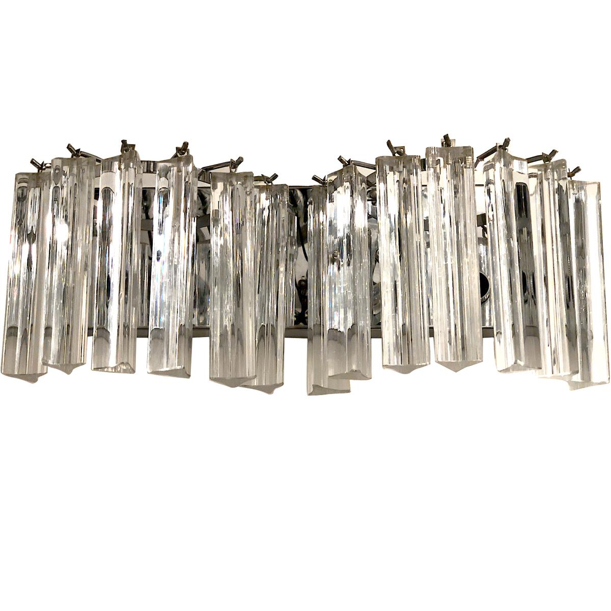 Set of eight circa 1960s Italian triangular Venini glass sconces with four interior lights each. Sold per pair.

Measurements:
Height 6.5