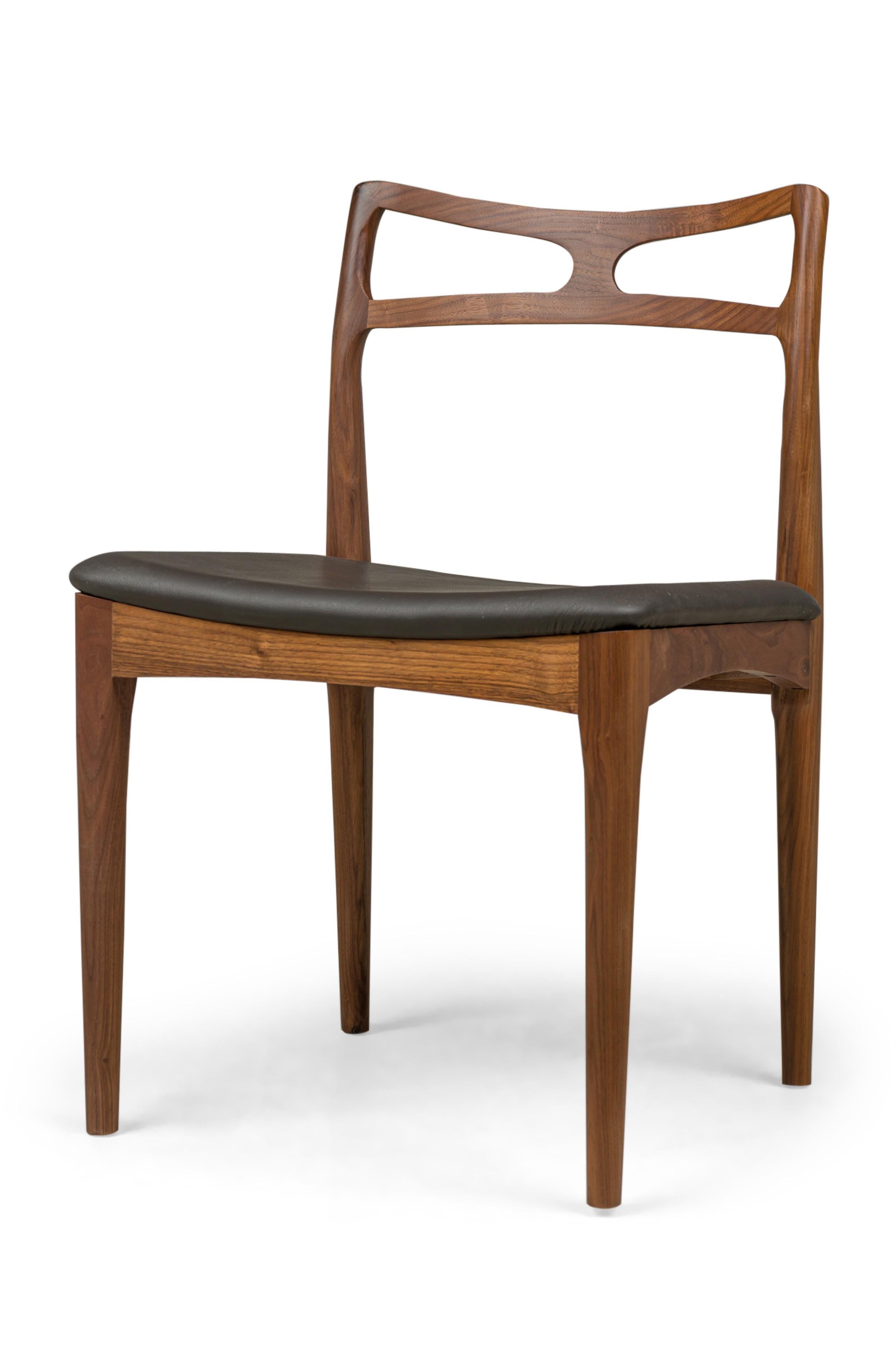 Mid-Century Modern Ensemble de chaises d'appoint 