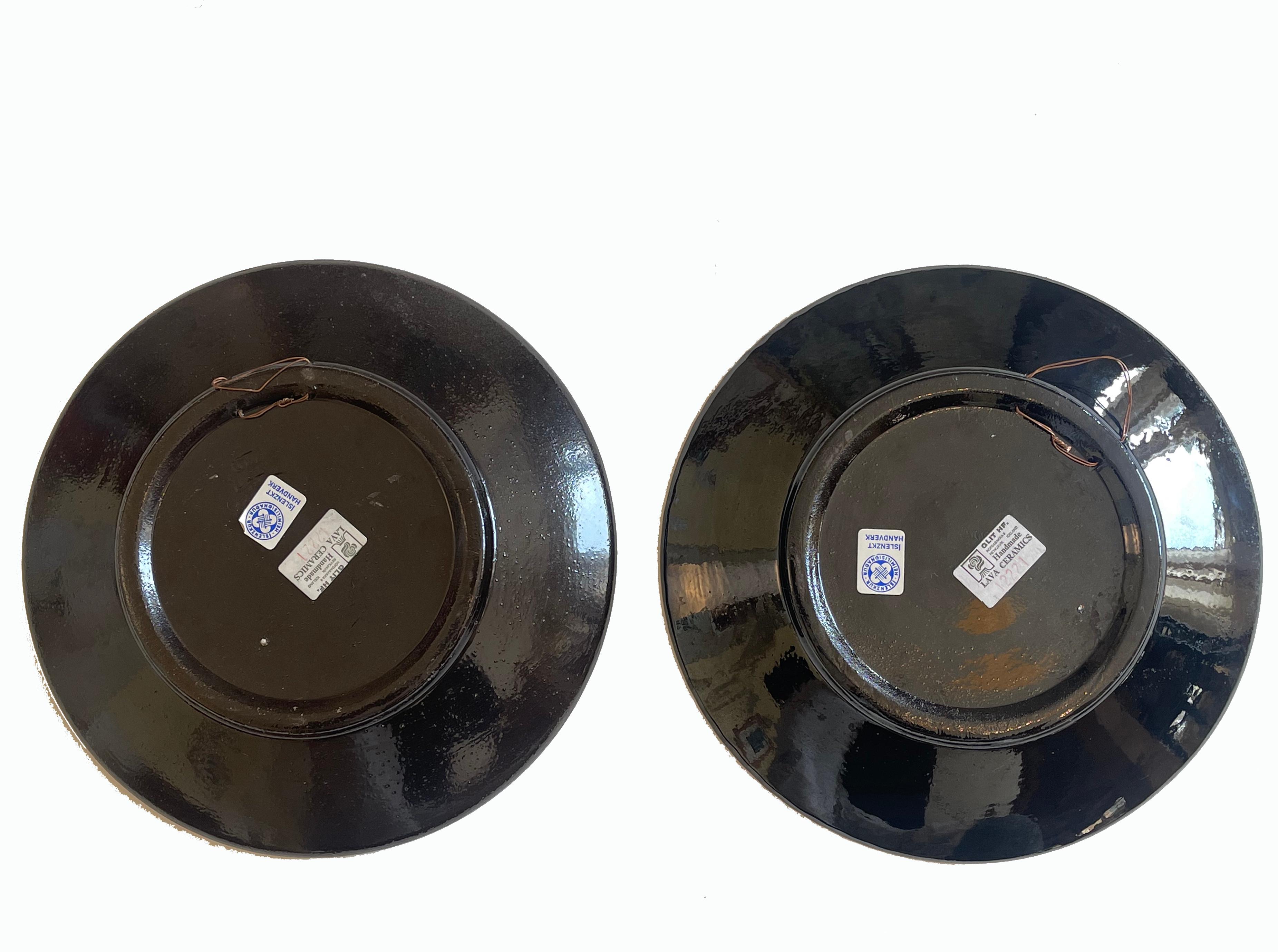 Ensemble d'assiettes en céramique de lave d'Islande par Ragnar Kjartansson de Glit Pottery, années 1960 en vente 1