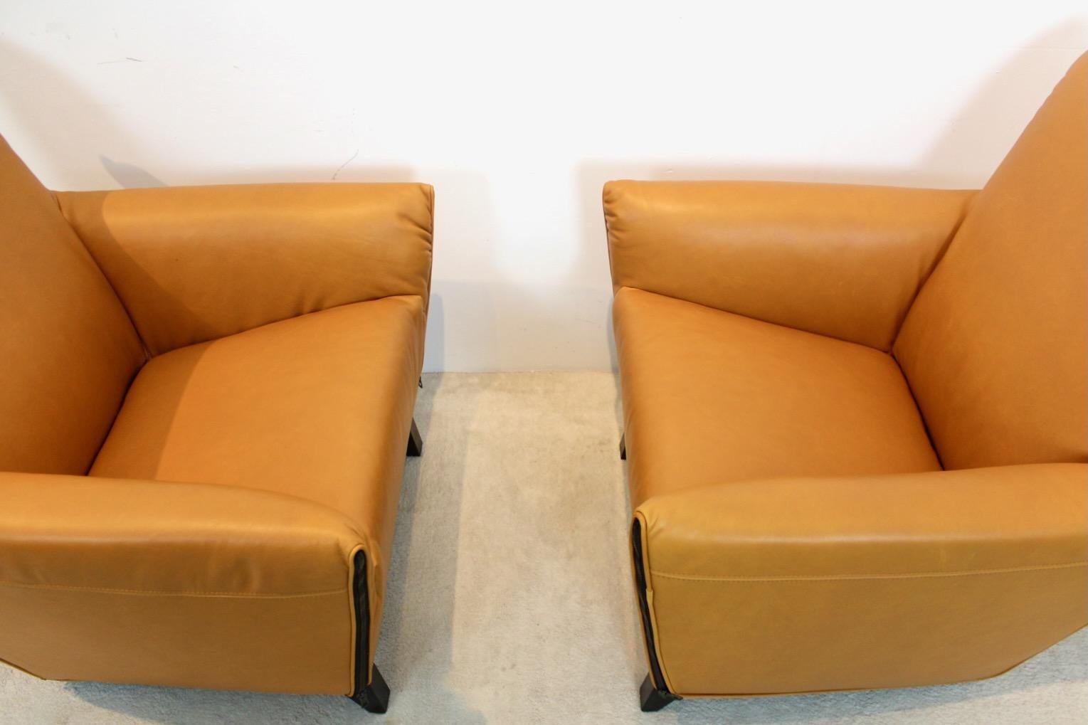 Set of Iconic Artifort F330 ‘Cordoba’ Lounge Chairs in Soft Ochre Leather For Sale 4