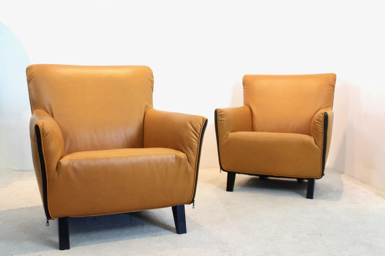 Set of Iconic Artifort F330 ‘Cordoba’ Lounge Chairs in Soft Ochre Leather For Sale 8