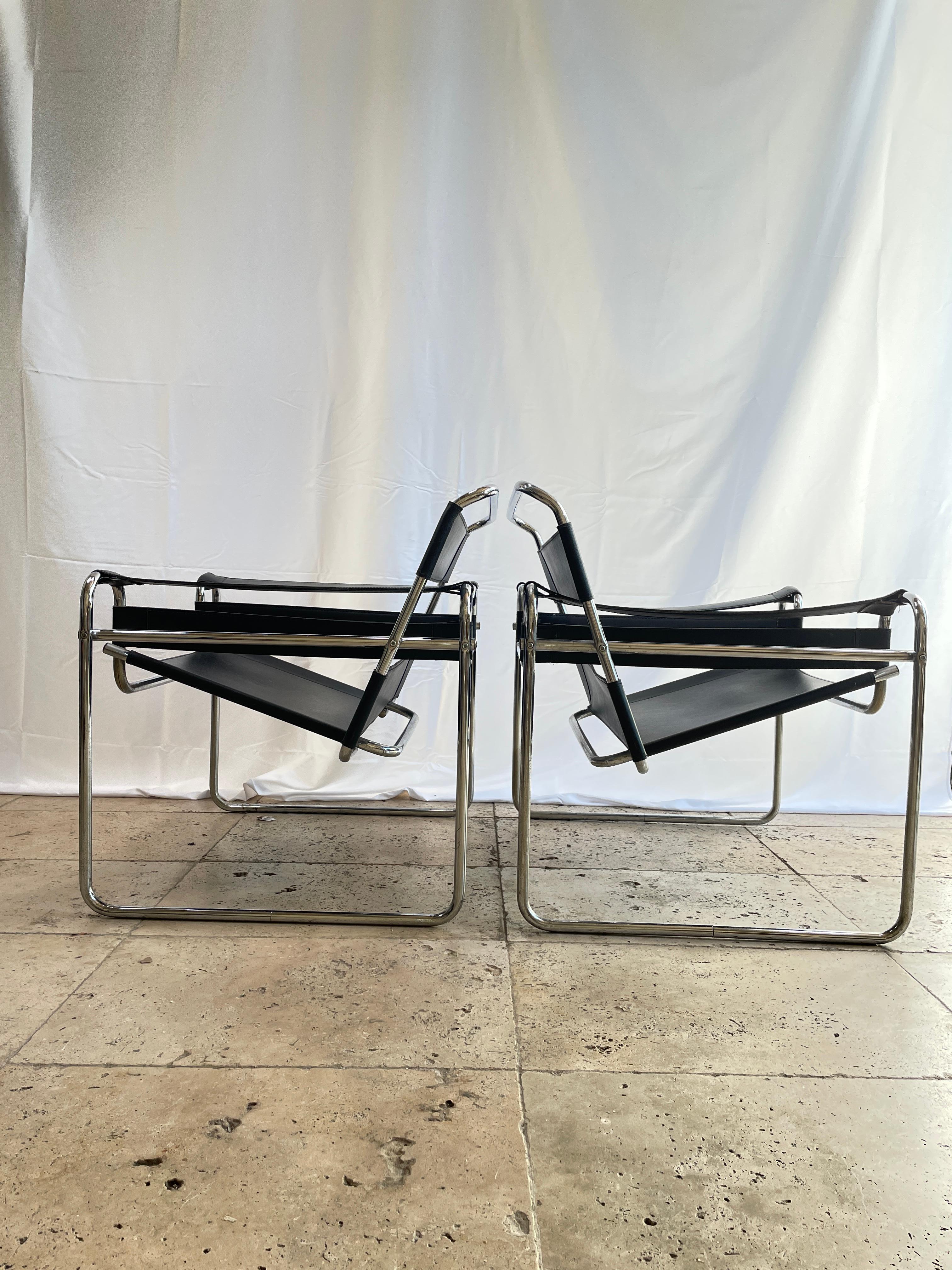 Bauhaus Set of Iconic Wassily Chair by Marcel Breuer