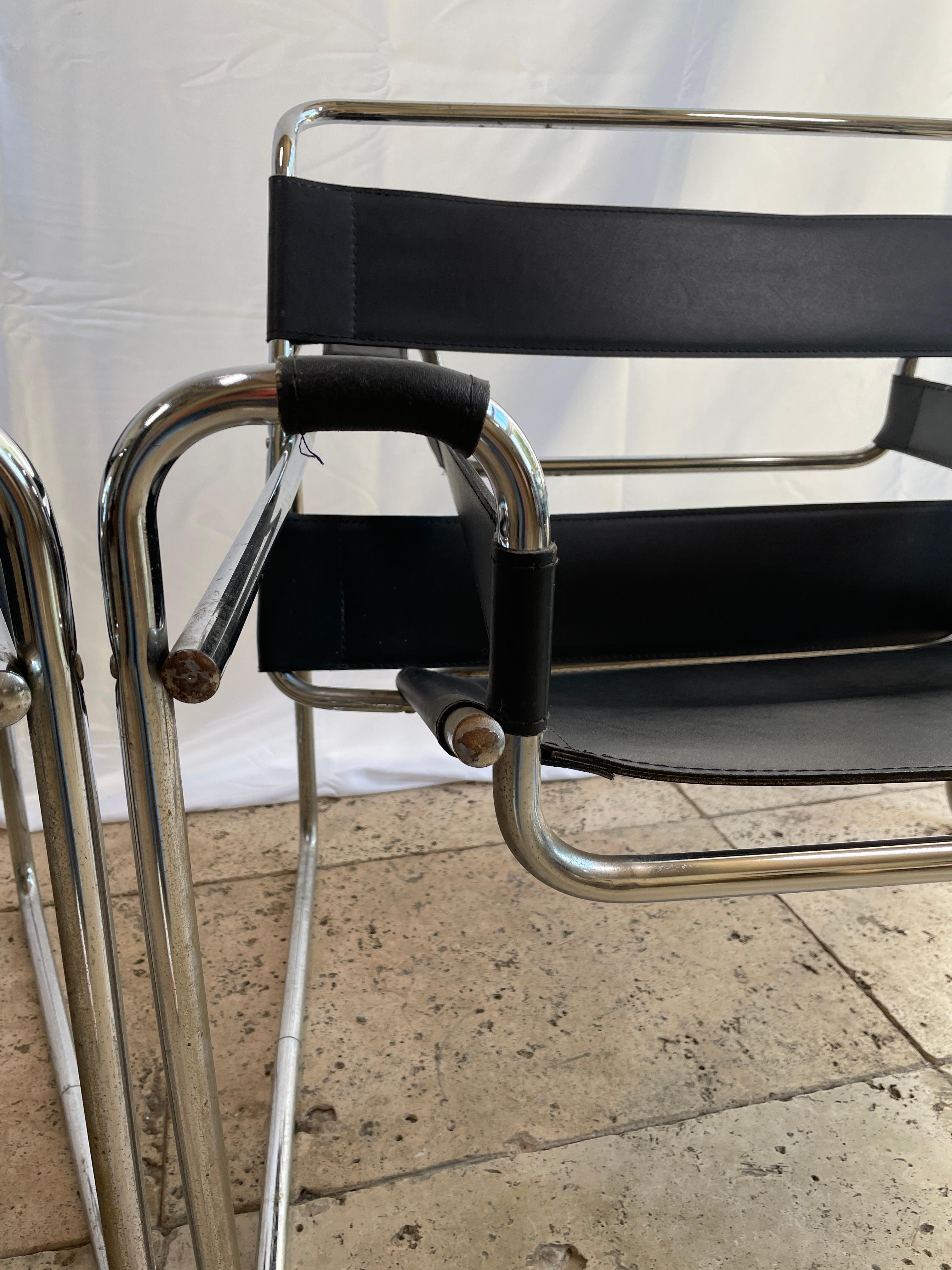 Set of Iconic Wassily Chair by Marcel Breuer In Good Condition In Malibu, US