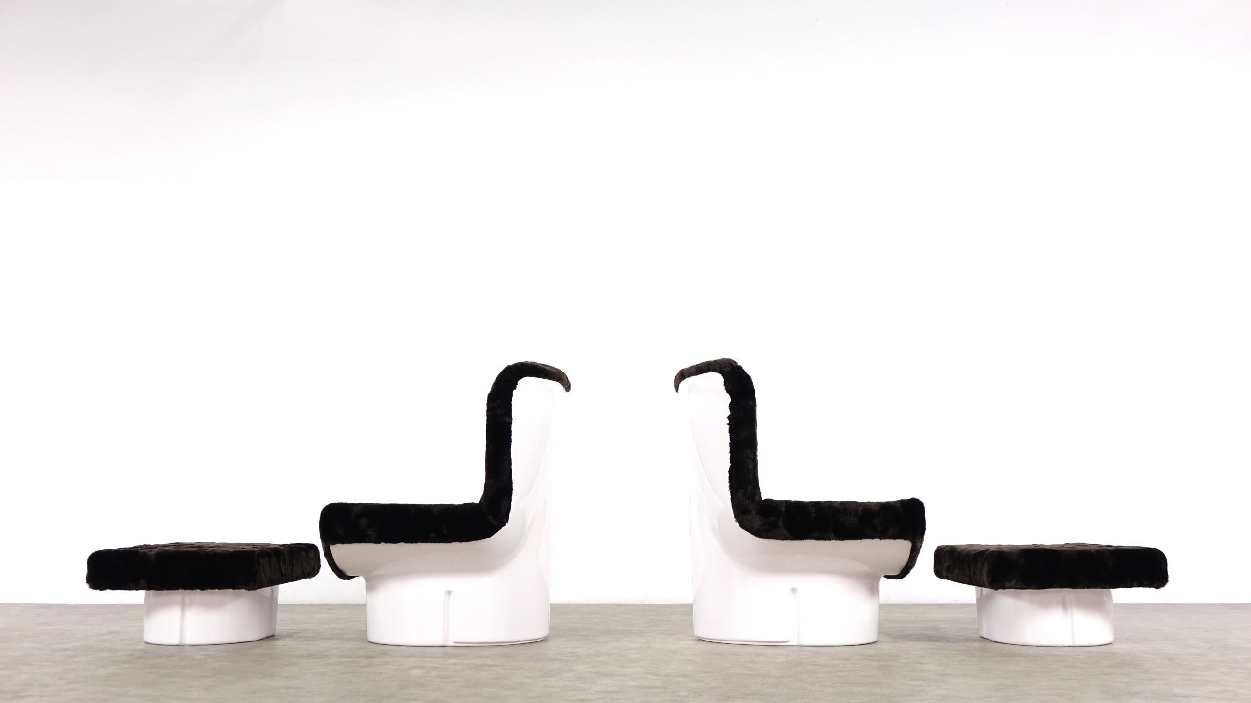 Fiberglass Set of IL Poltrone Lounge Chair T. Ammannati & G.P. Vitelli Für Comfort Italy
