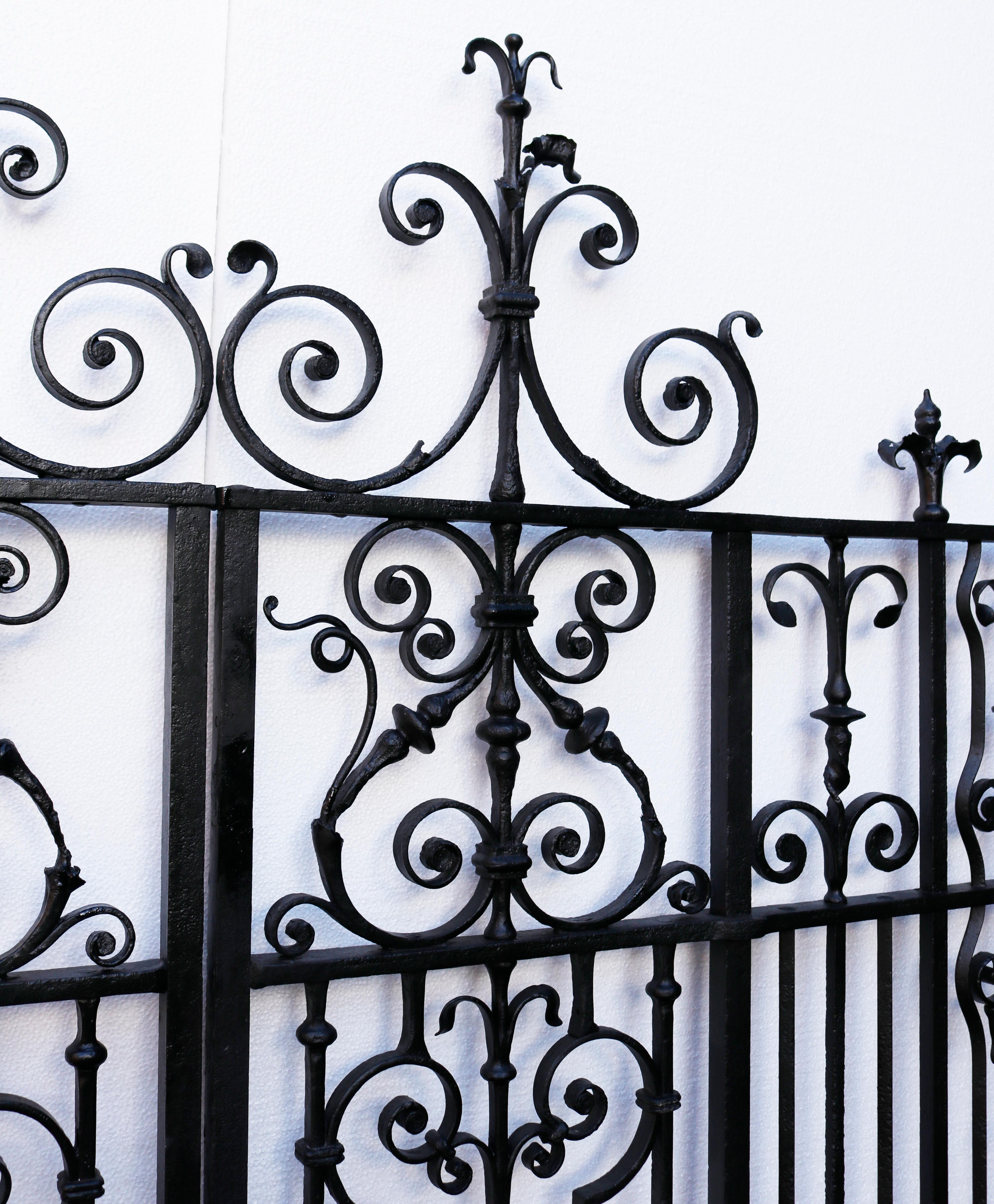 18th Century Set of Impressive Antique Georgian Wrought Iron Side Gates For Sale