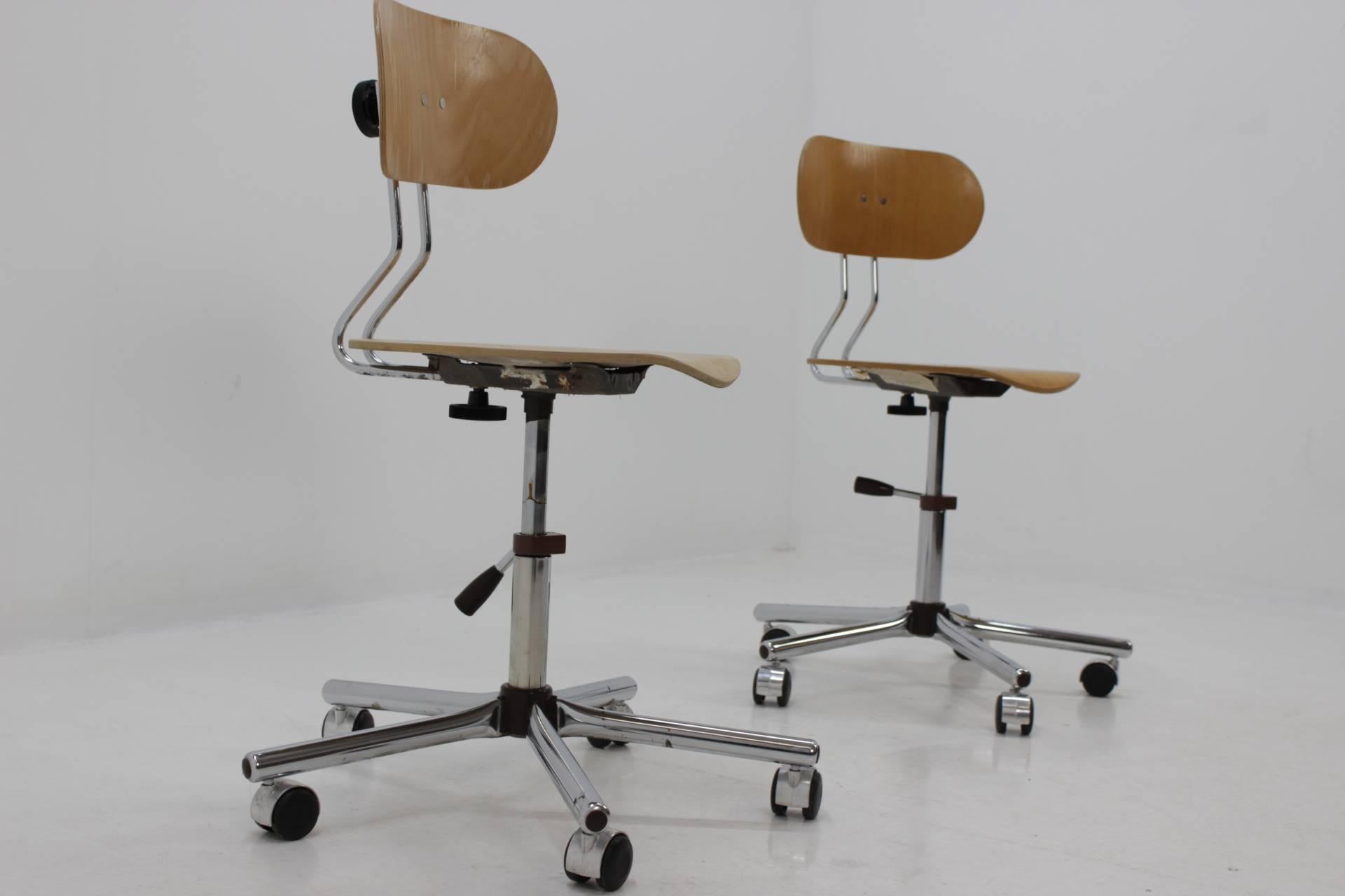 - 1970s, Czechoslovakia
- Never used 
- Minor defects on chrome
- Adjustable (seat height: from 42 to 54).