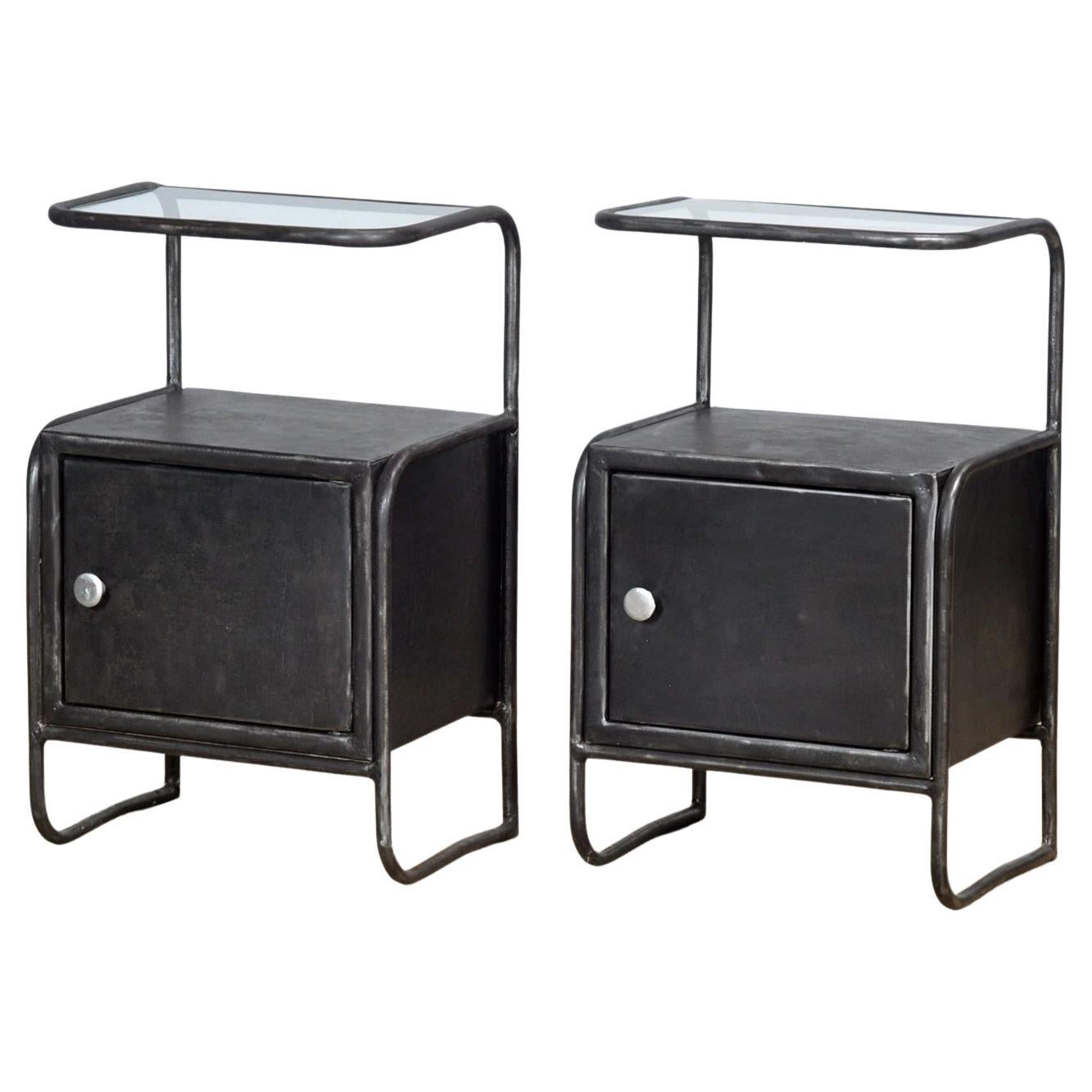 Set di comodini in ferro, anni '50 in vendita