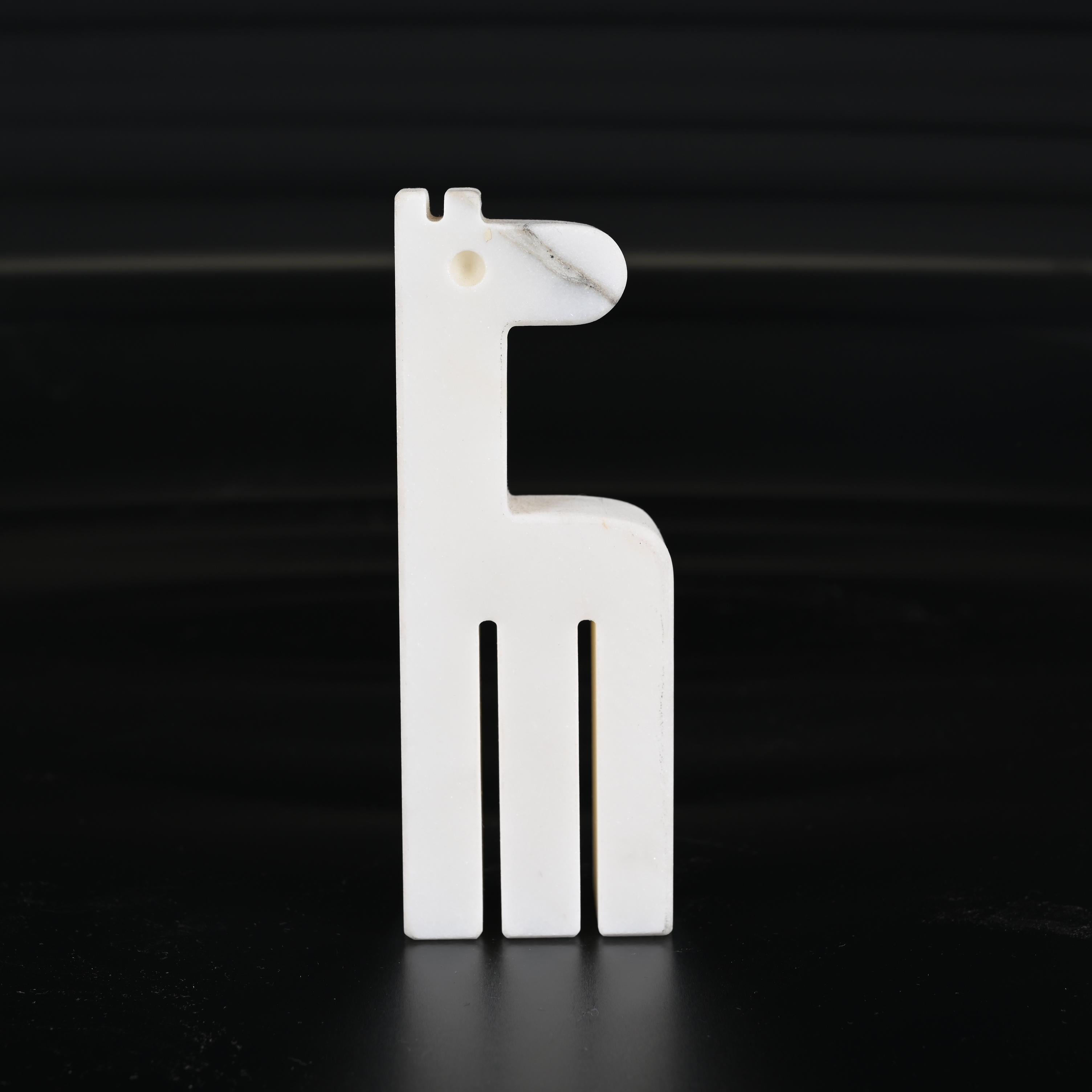 Set of Fratelli Mannelli Italian White Carrara Marble Animals Sculptures, 1970s For Sale 11