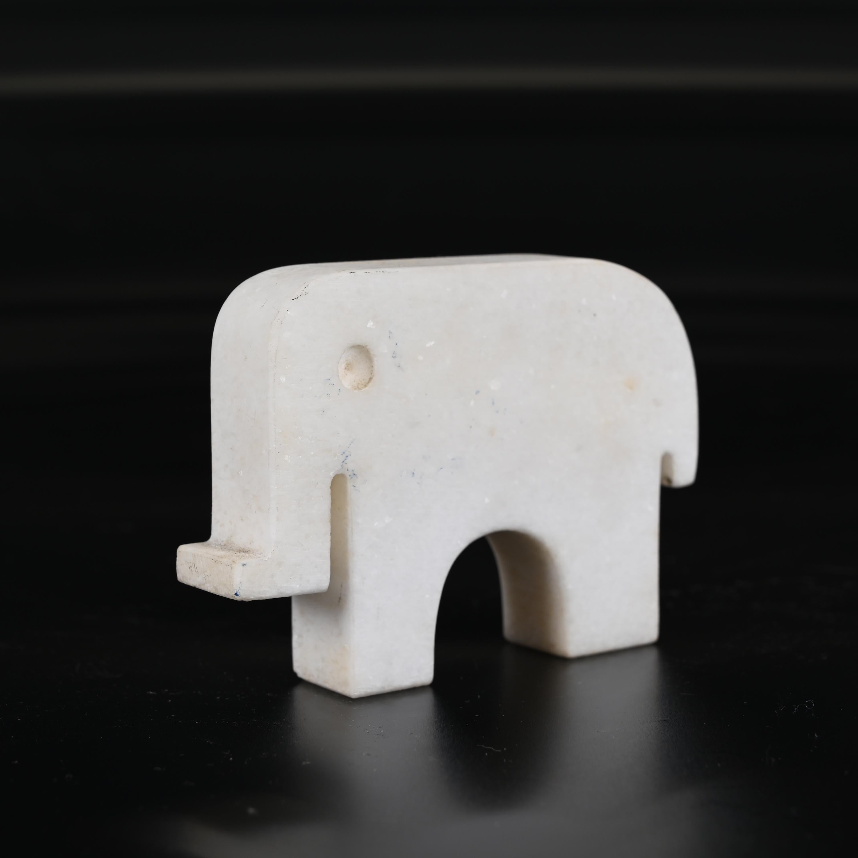 Set of Fratelli Mannelli Italian White Carrara Marble Animals Sculptures, 1970s For Sale 5