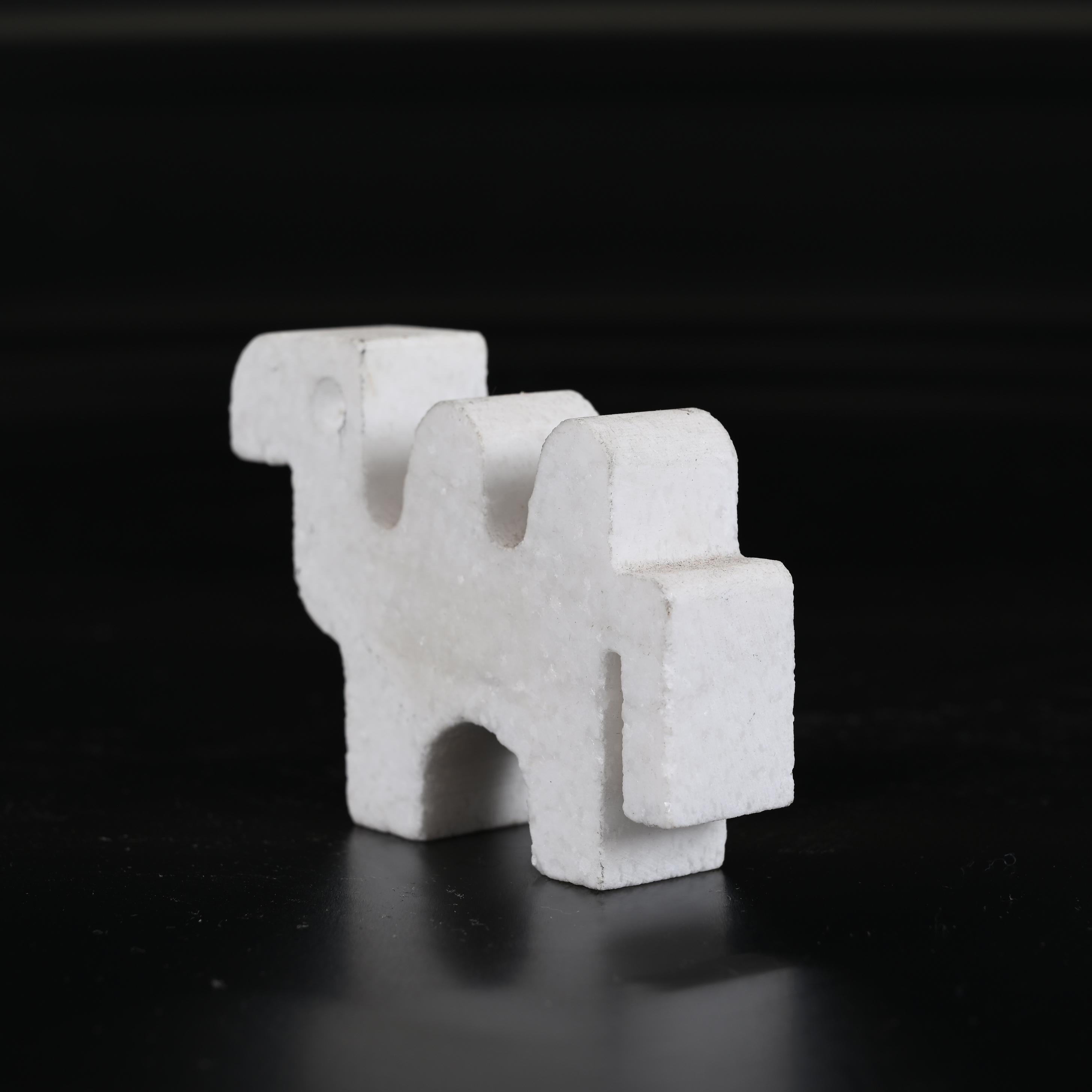 Set of Fratelli Mannelli Italian White Carrara Marble Animals Sculptures, 1970s For Sale 4