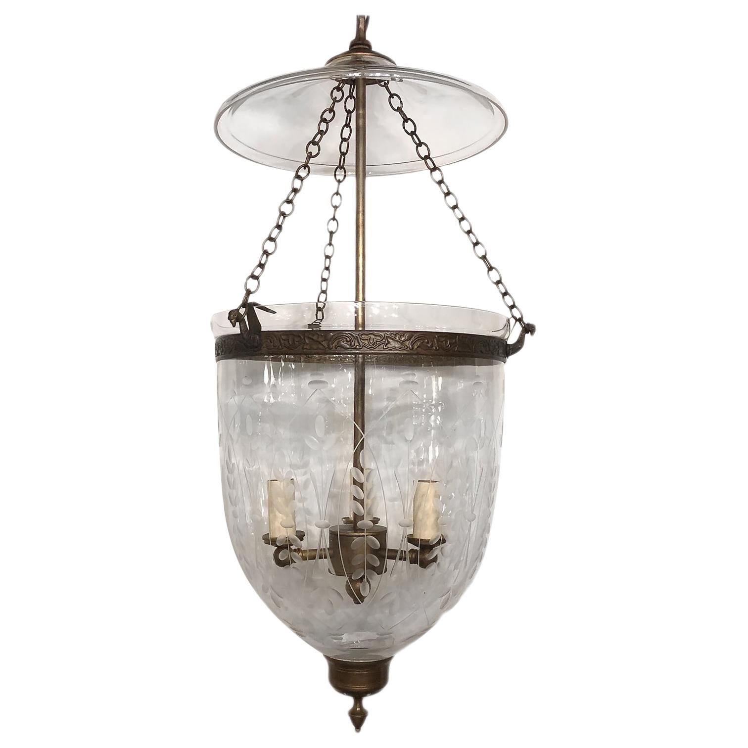 Ensemble de lanternes italiennes en verre gravé, vendues individuellement