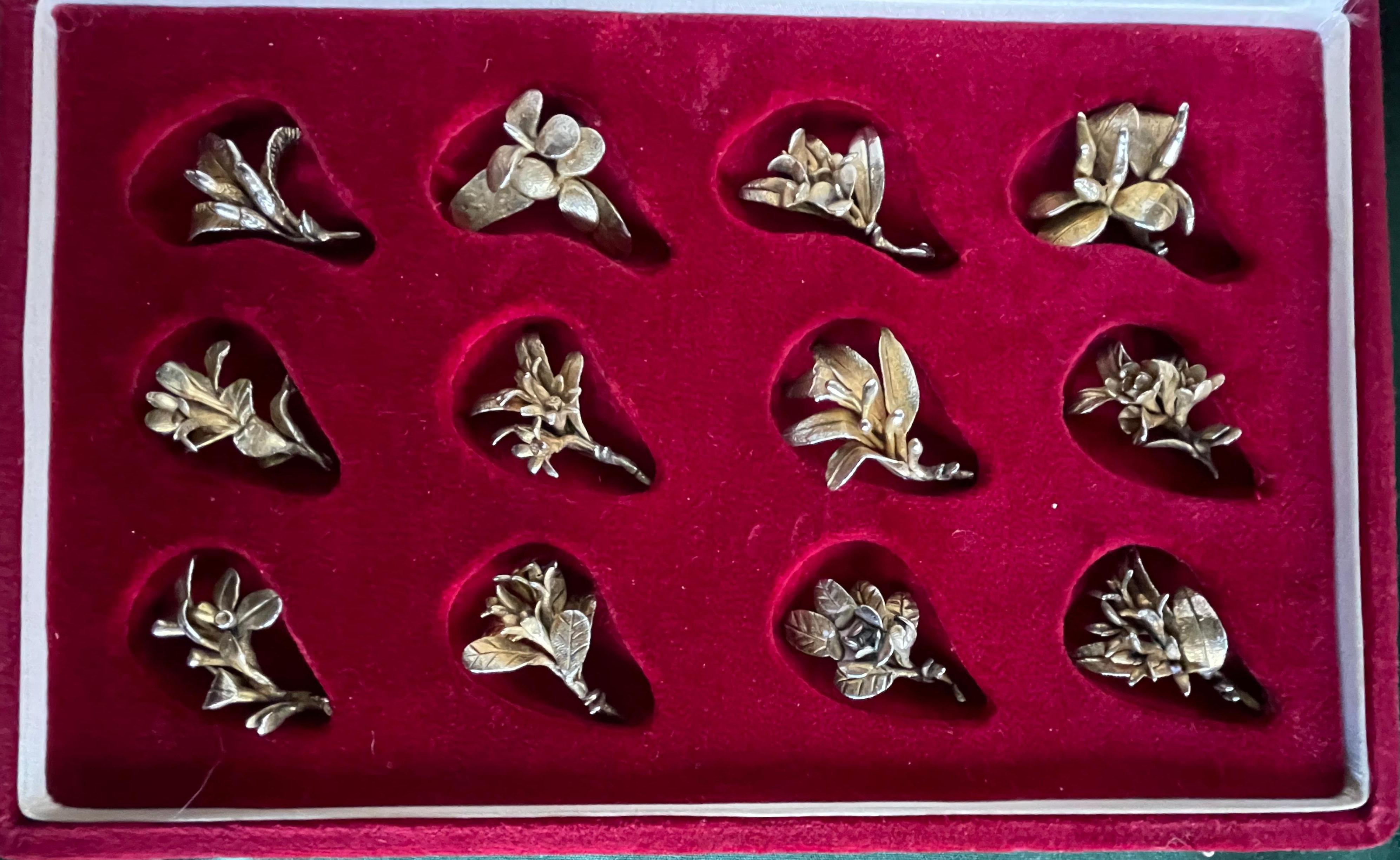 Juego de adornos de mesa florales italianos de plata dorada Vermeil en venta