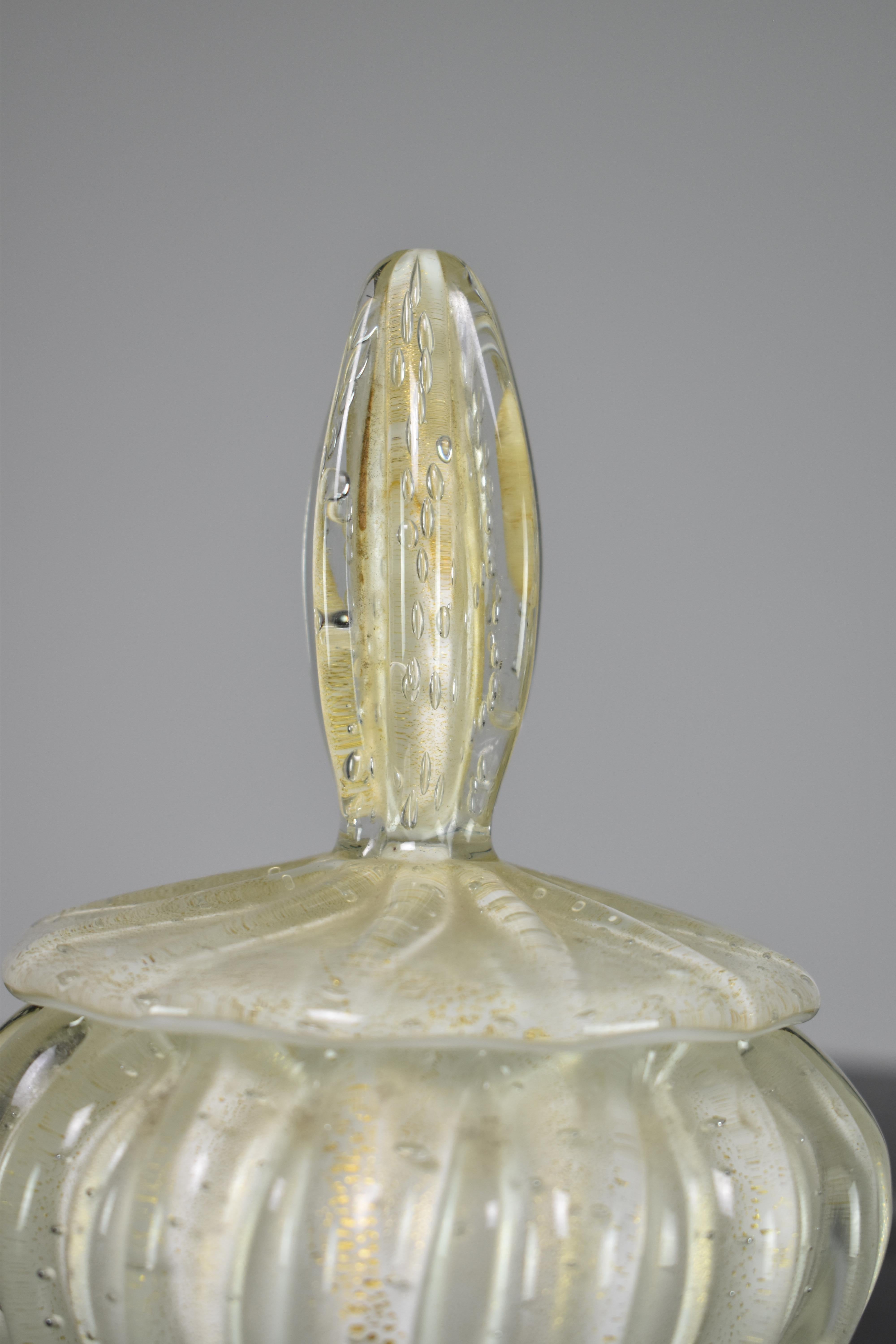 Set italienischer Glaskunst-Parfüm- und Pulverflaschen von Alfredo Barbini, 1950er Jahre (Geblasenes Glas) im Angebot