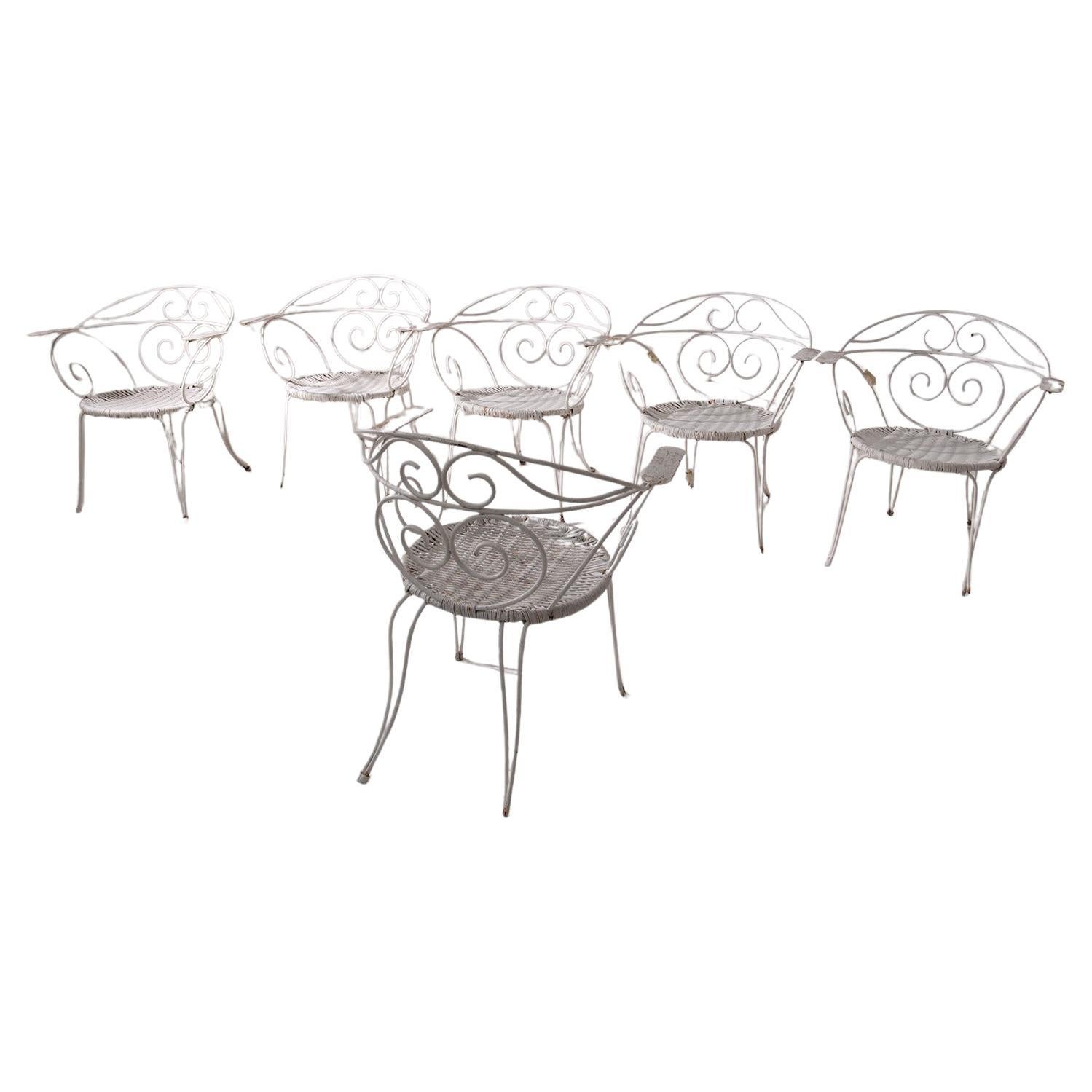 Set of italian iron vintage garden chairs white in vendita