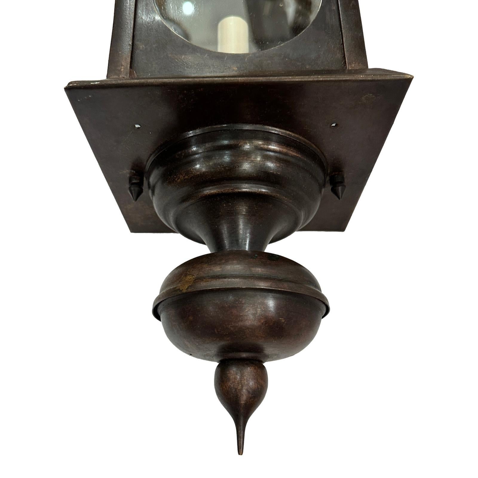 Bronze Ensemble d'appliques à lanternes italiennes, vendu par paire en vente
