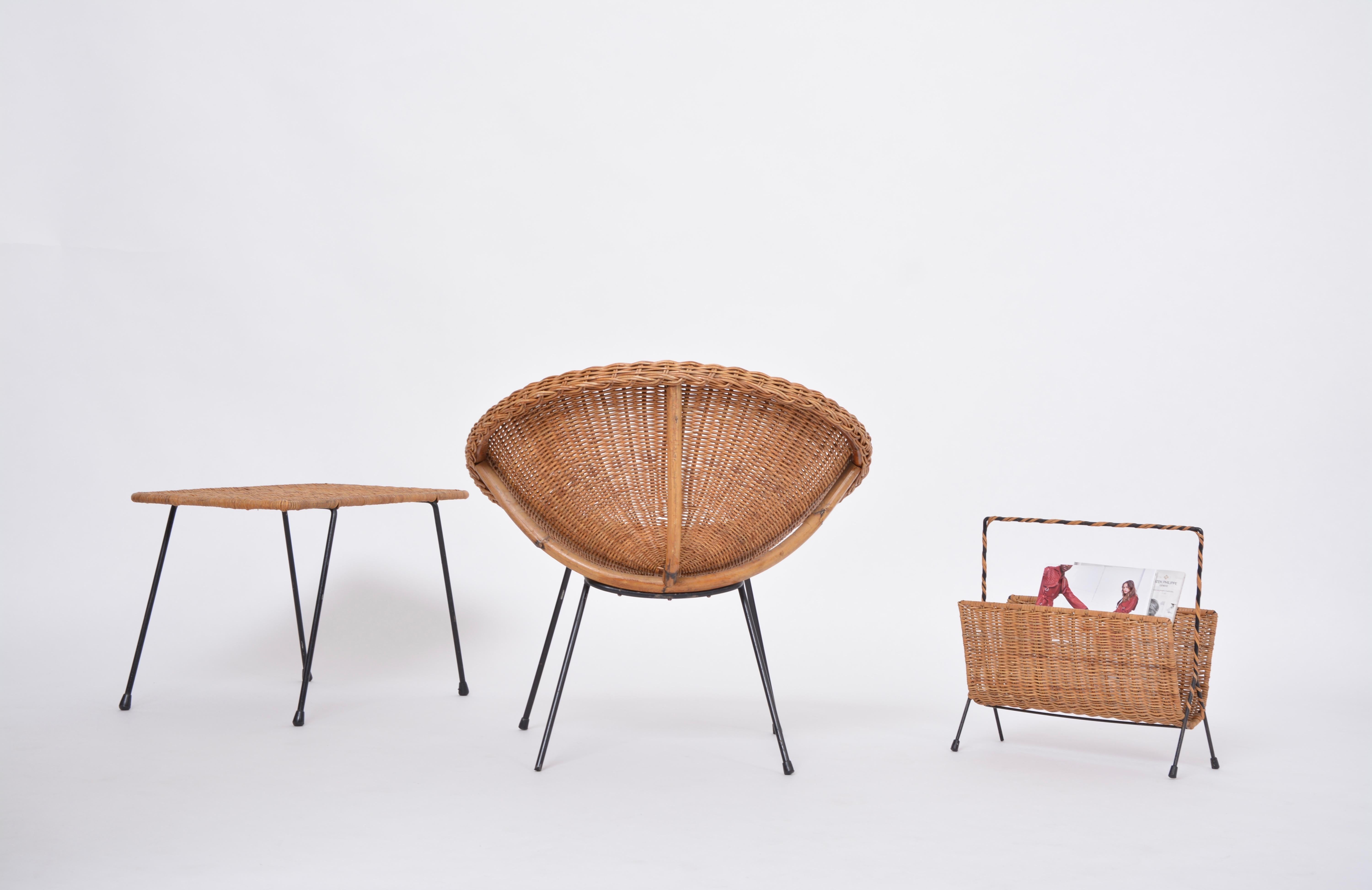 20th Century Set of Italian Mid-century Rattan Bowl Chair with side table and magazine rack For Sale