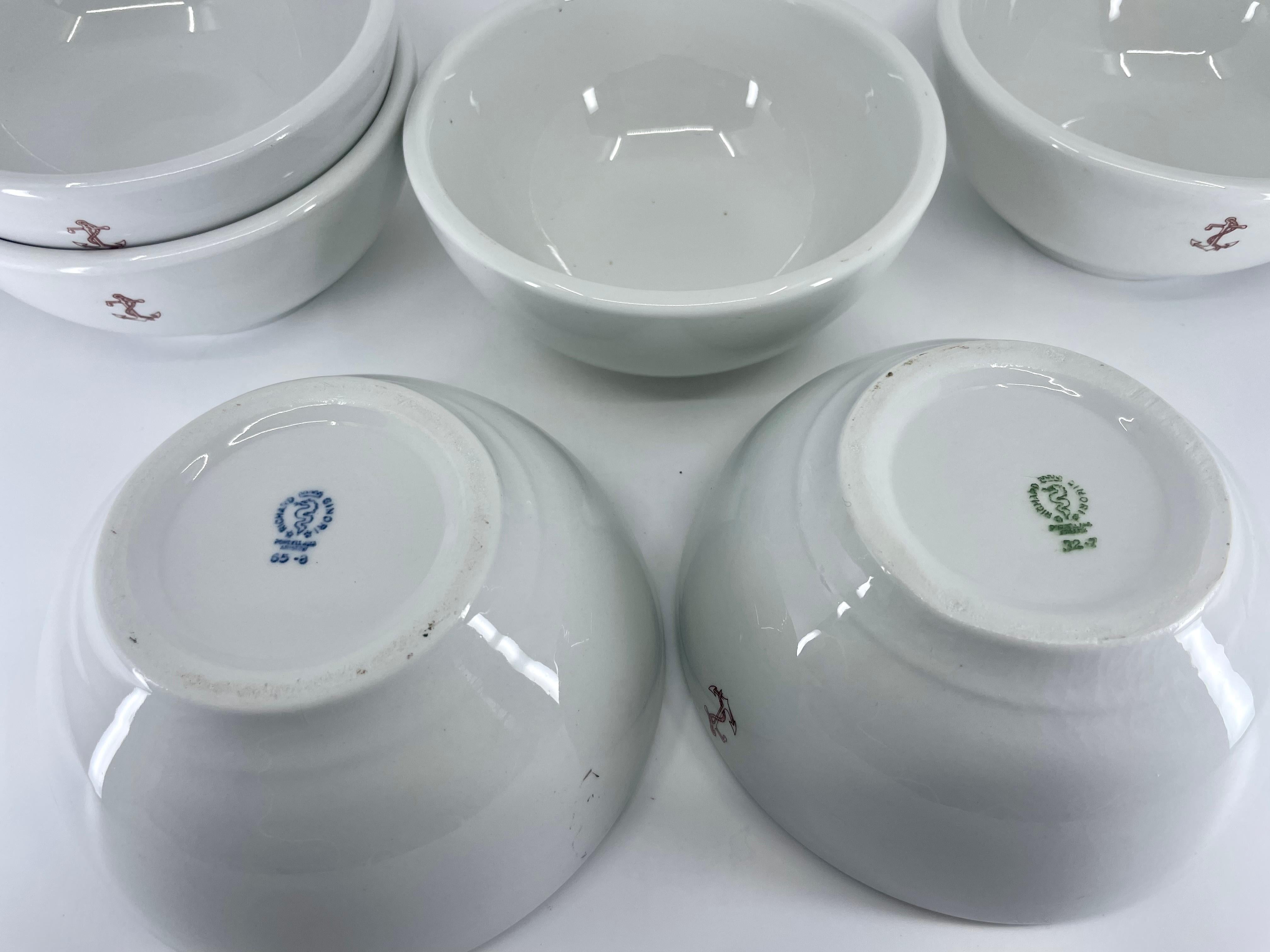 Set of Italian Navy Spaghetti Bowls Six In Good Condition For Sale In New York, NY