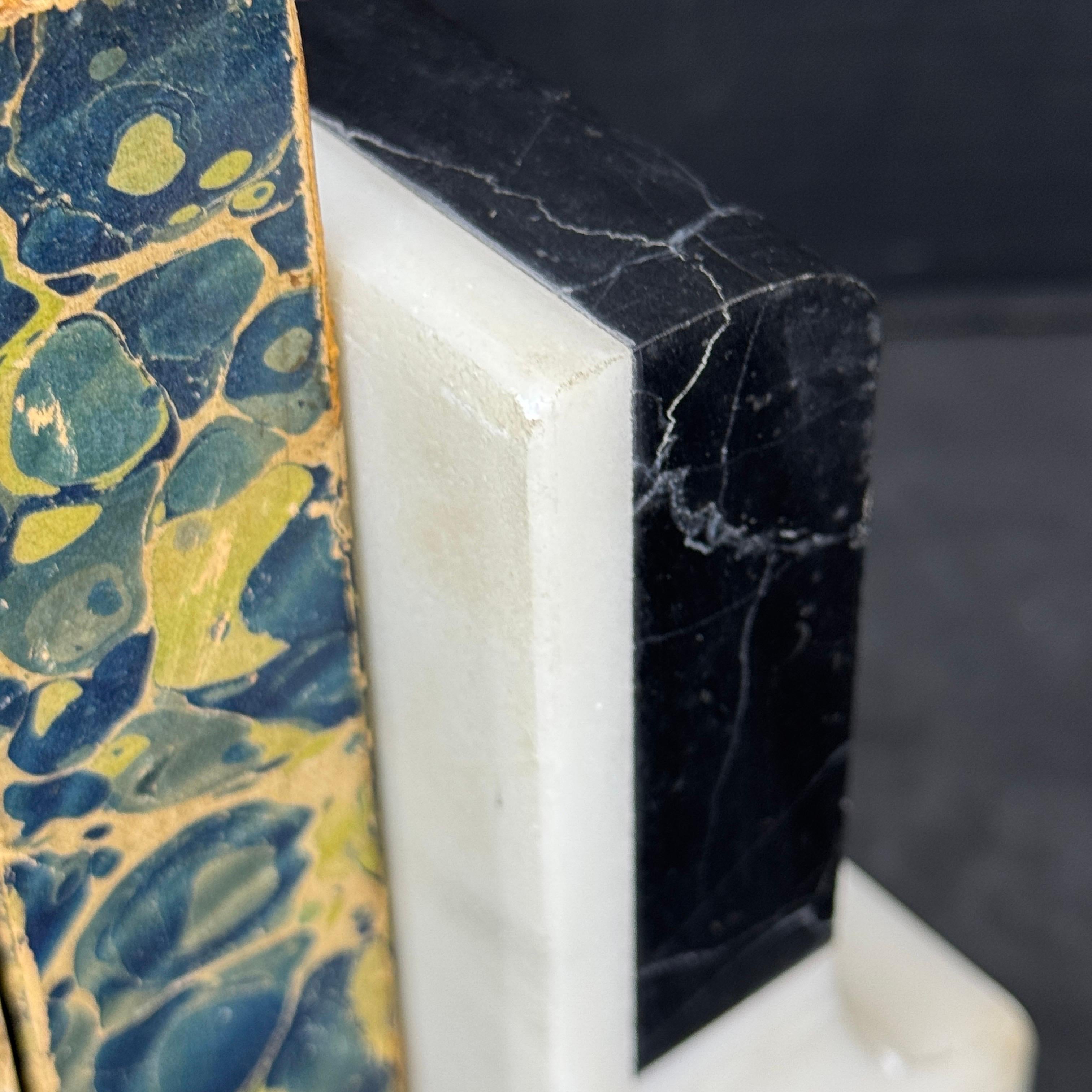 Set of Italian Onyx and White Marble Bookends For Sale 6