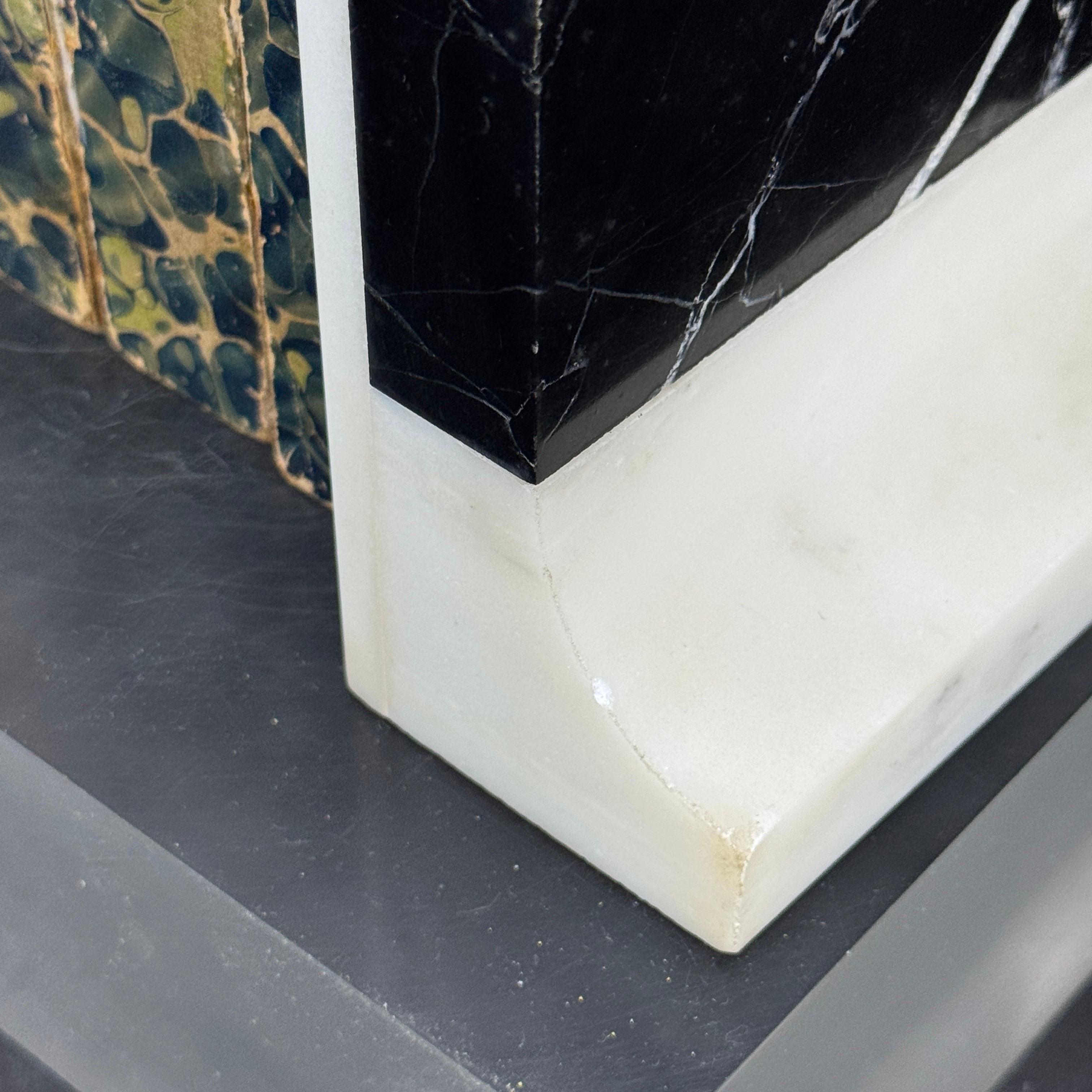 Set of Italian Onyx and White Marble Bookends For Sale 9