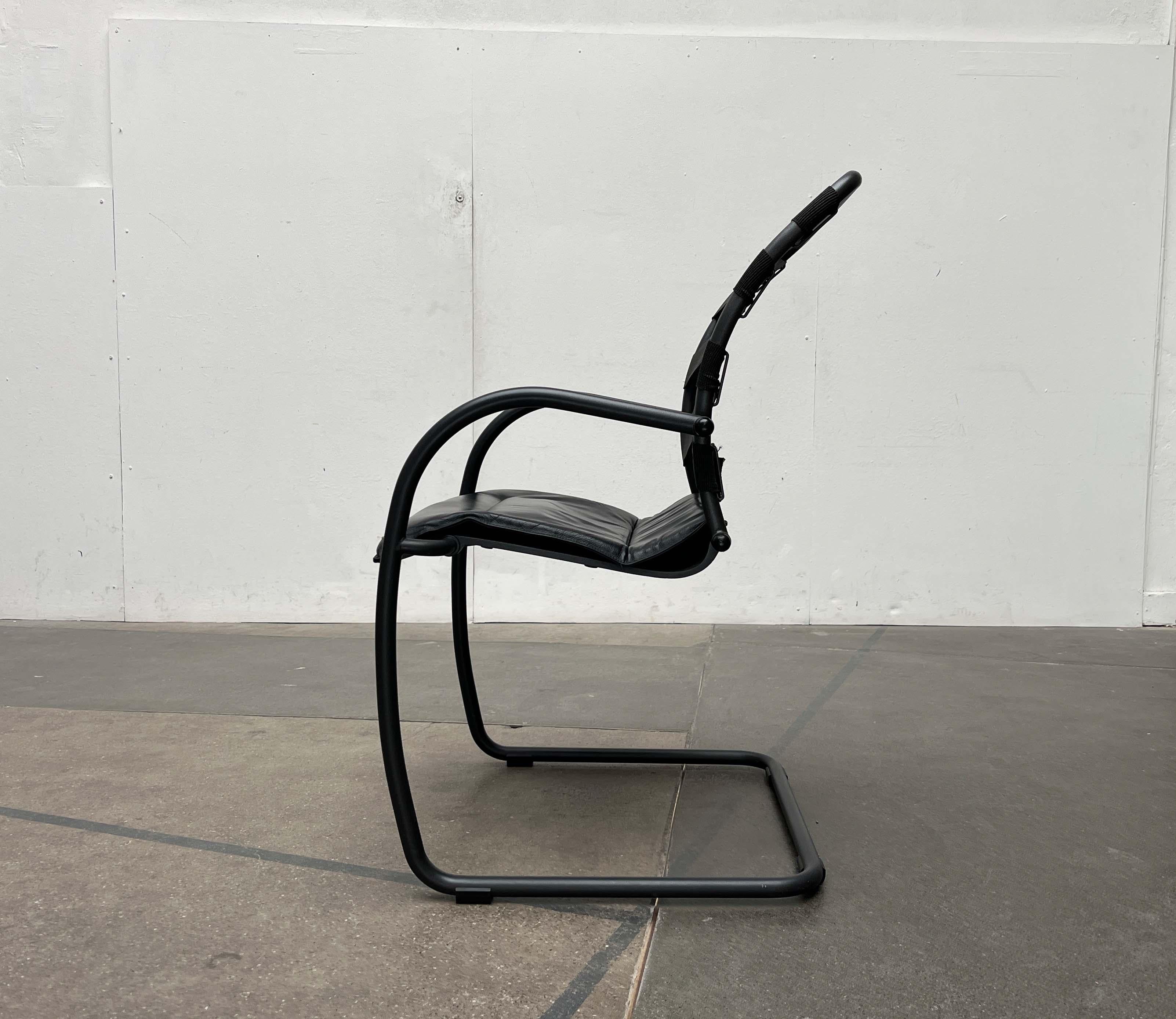 Set of Italian Postmodern Cantilevered Canasta Armchairs from Heron Parigi 1980s For Sale 5