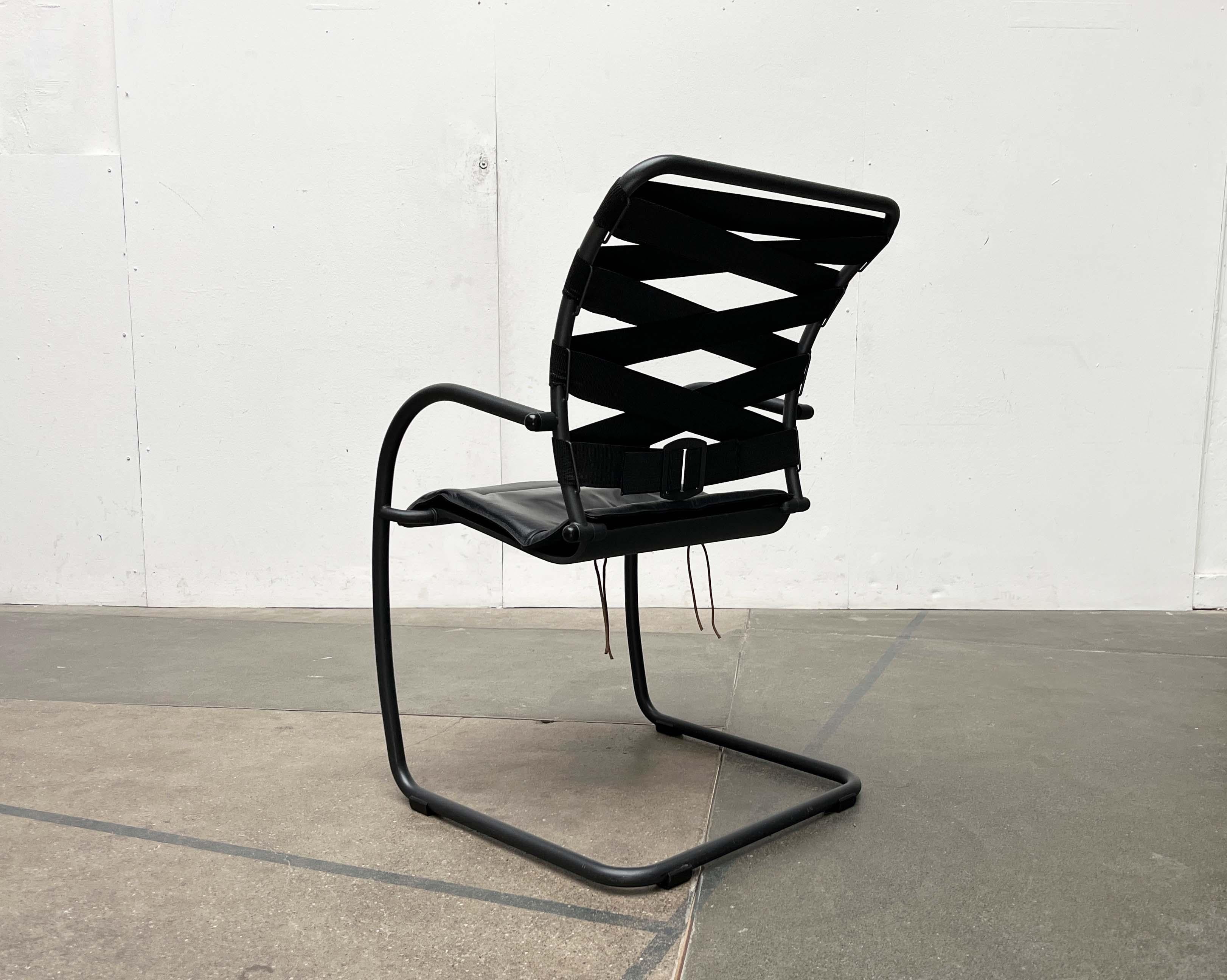 Set of Italian Postmodern Cantilevered Canasta Armchairs from Heron Parigi 1980s For Sale 6