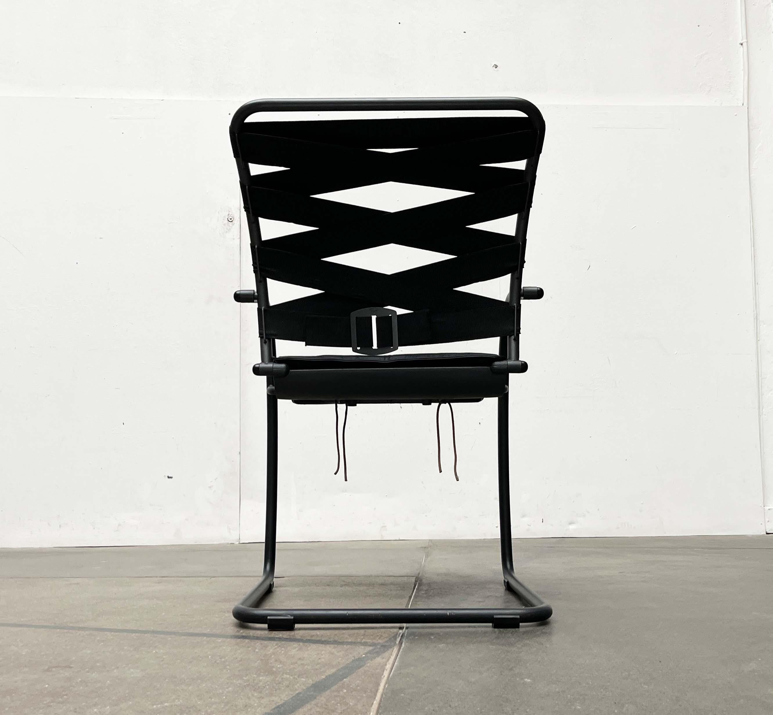 Set of Italian Postmodern Cantilevered Canasta Armchairs from Heron Parigi 1980s For Sale 8