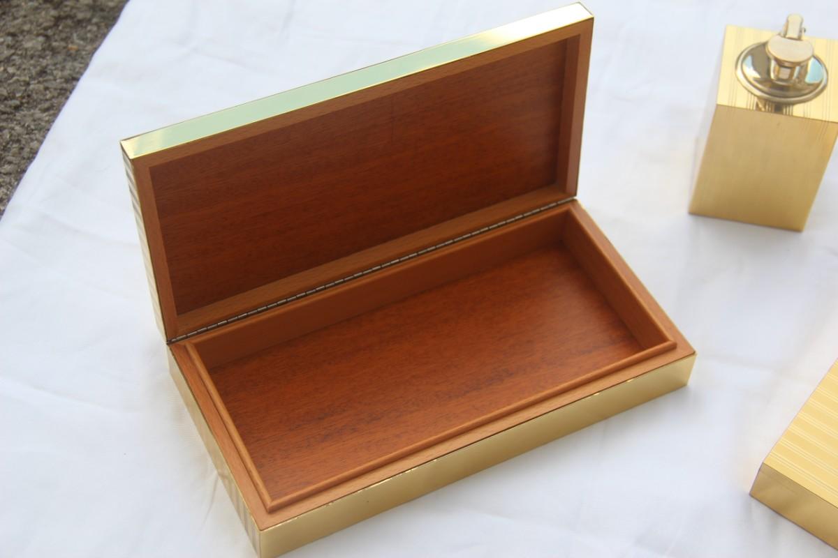 Late 20th Century Set of Italian Smoke from 1970 in 24-Karat Gold-Plated Metal