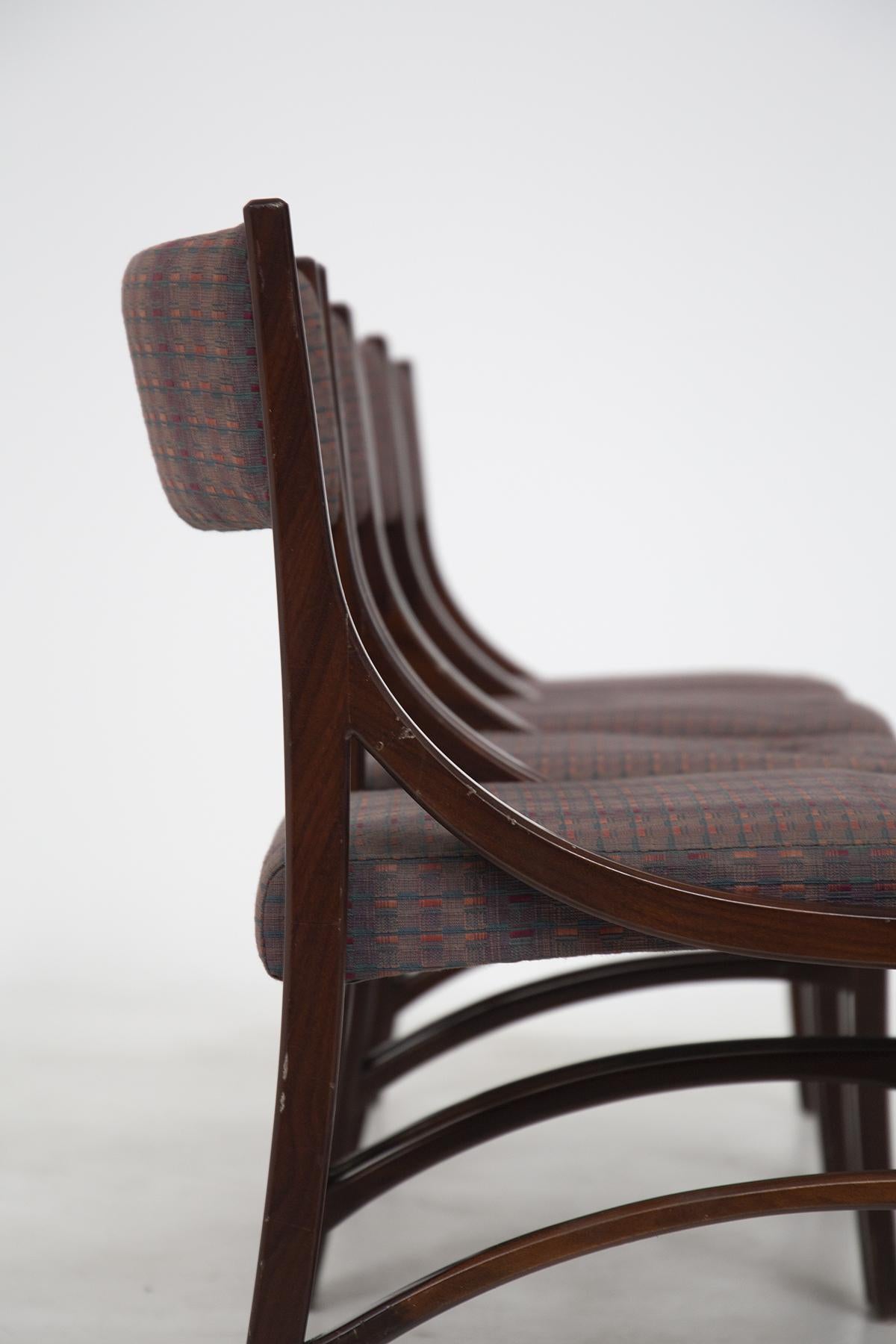 Tissu Ensemble de chaises italiennes vintage des années 1970 en vente